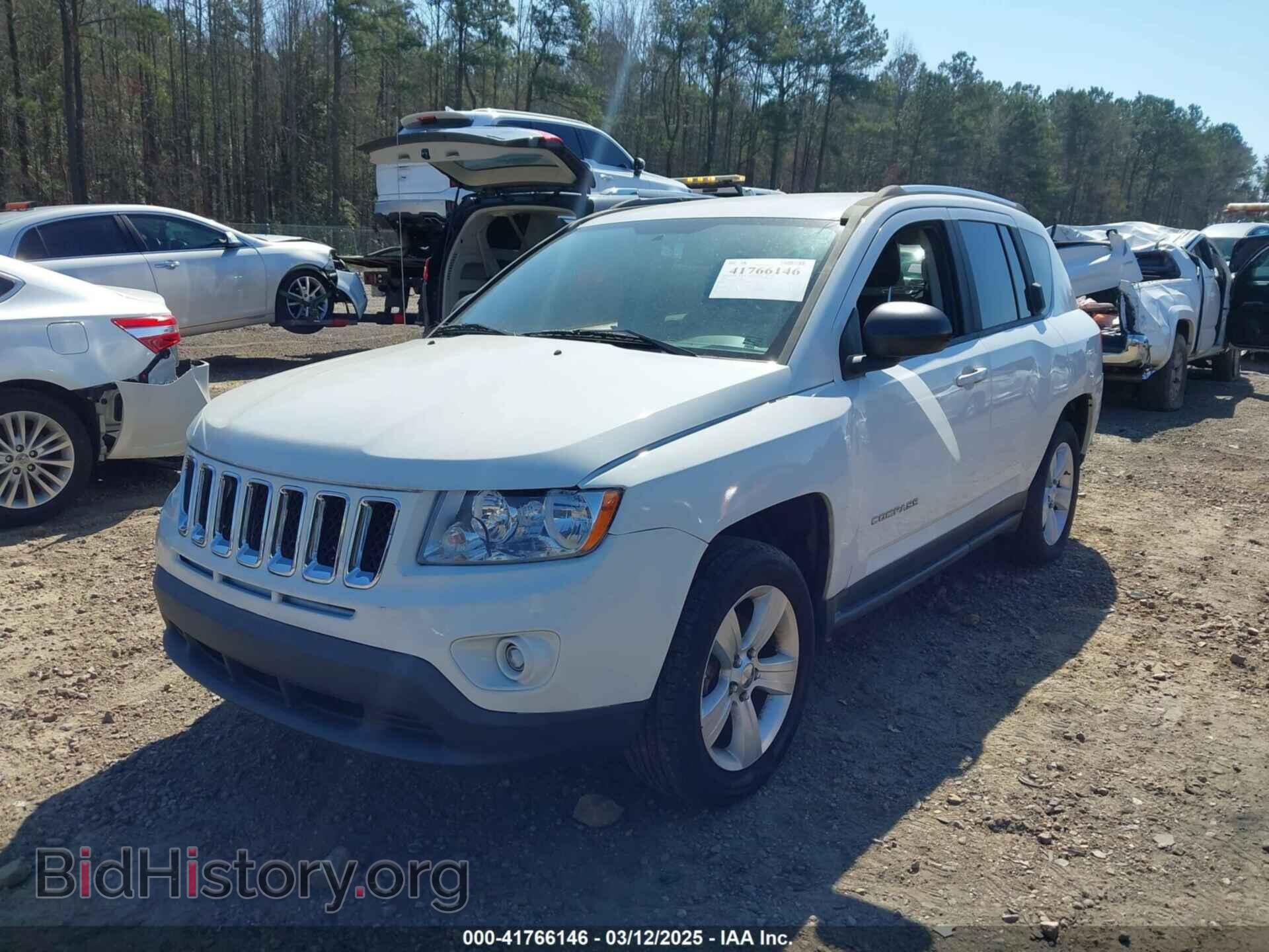 2012 JEEP COMPASS - VIN: 1C4NJCBA1CD660068 - Фото 2