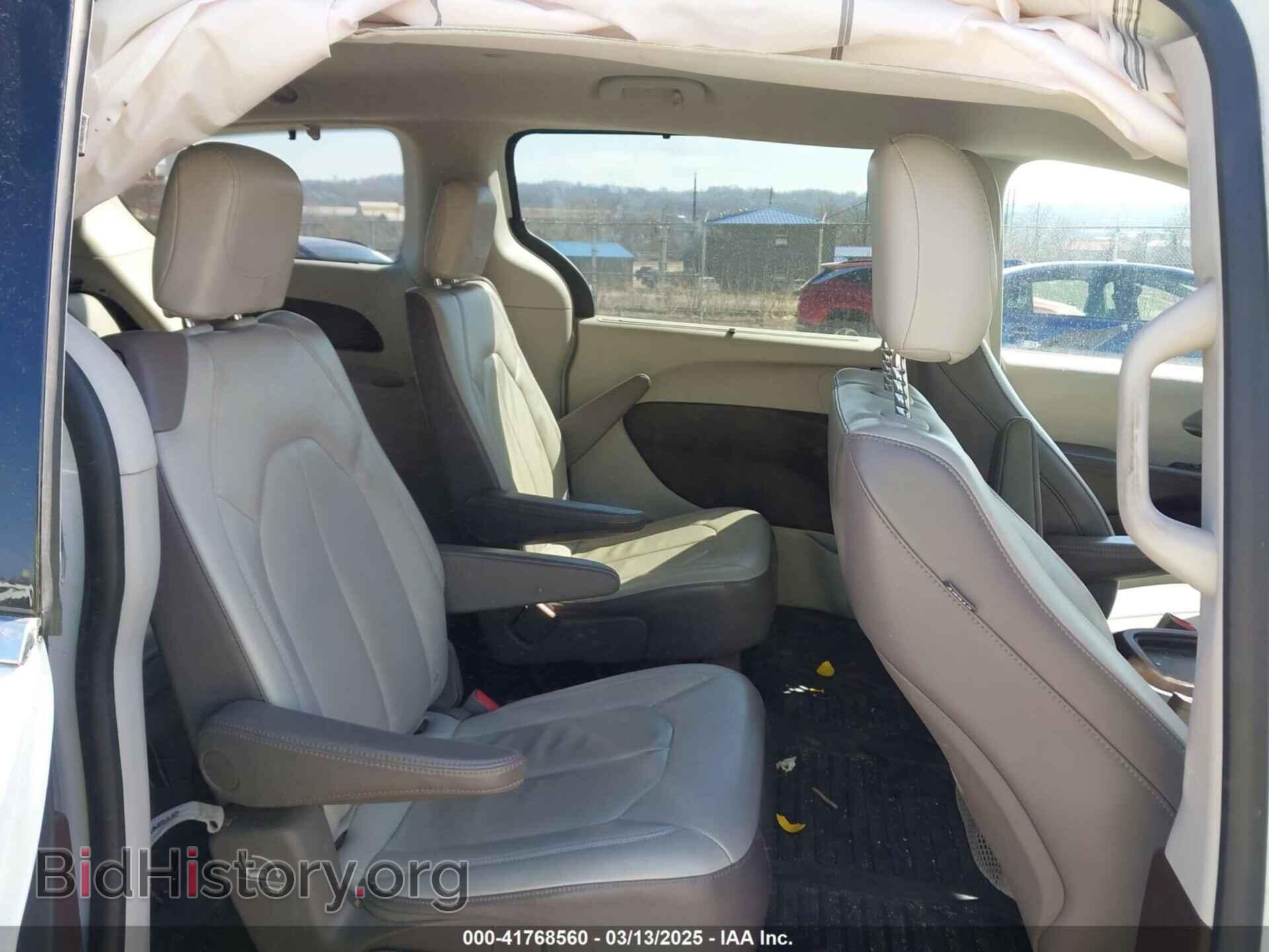 2017 CHRYSLER PACIFICA - VIN: 2C4RC1BGXHR711916 - Фото 8