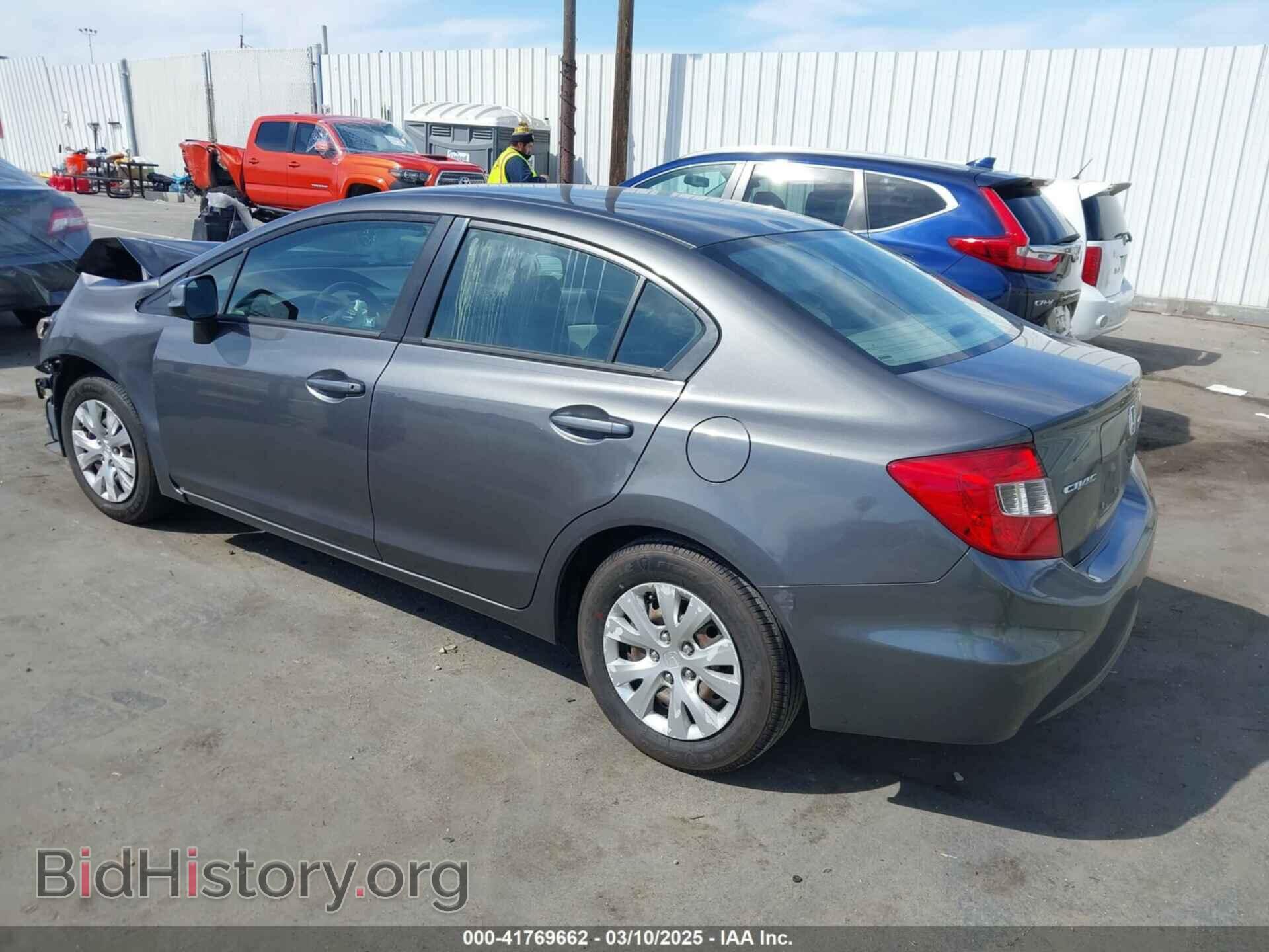 2012 HONDA CIVIC - VIN: 2HGFB2F52CH606646 - Фото 3