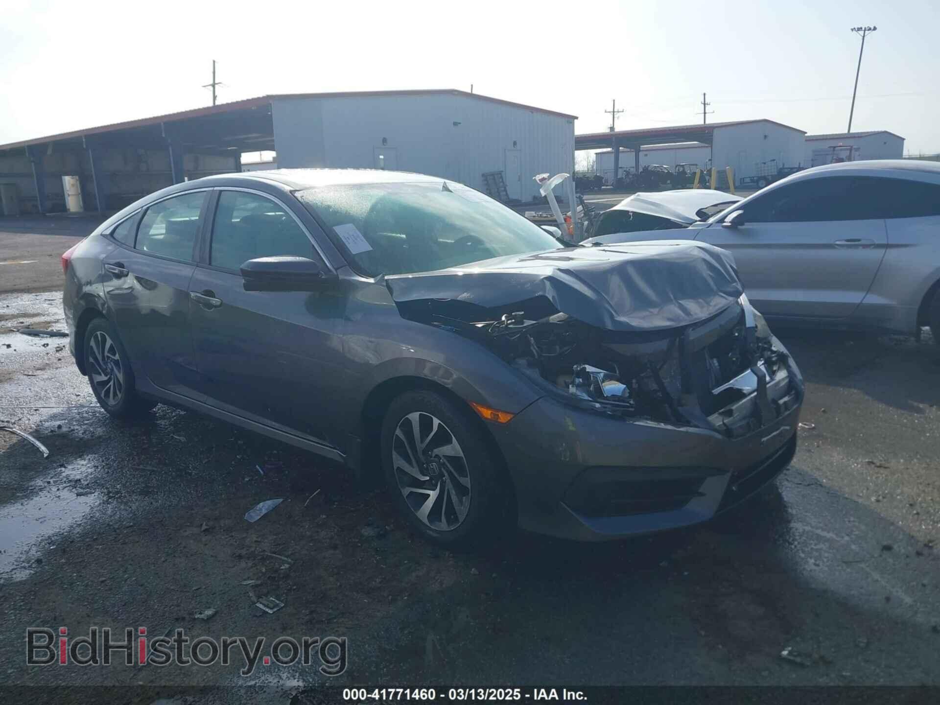 Photo 2HGFC2F79GH515104 - HONDA CIVIC 2016