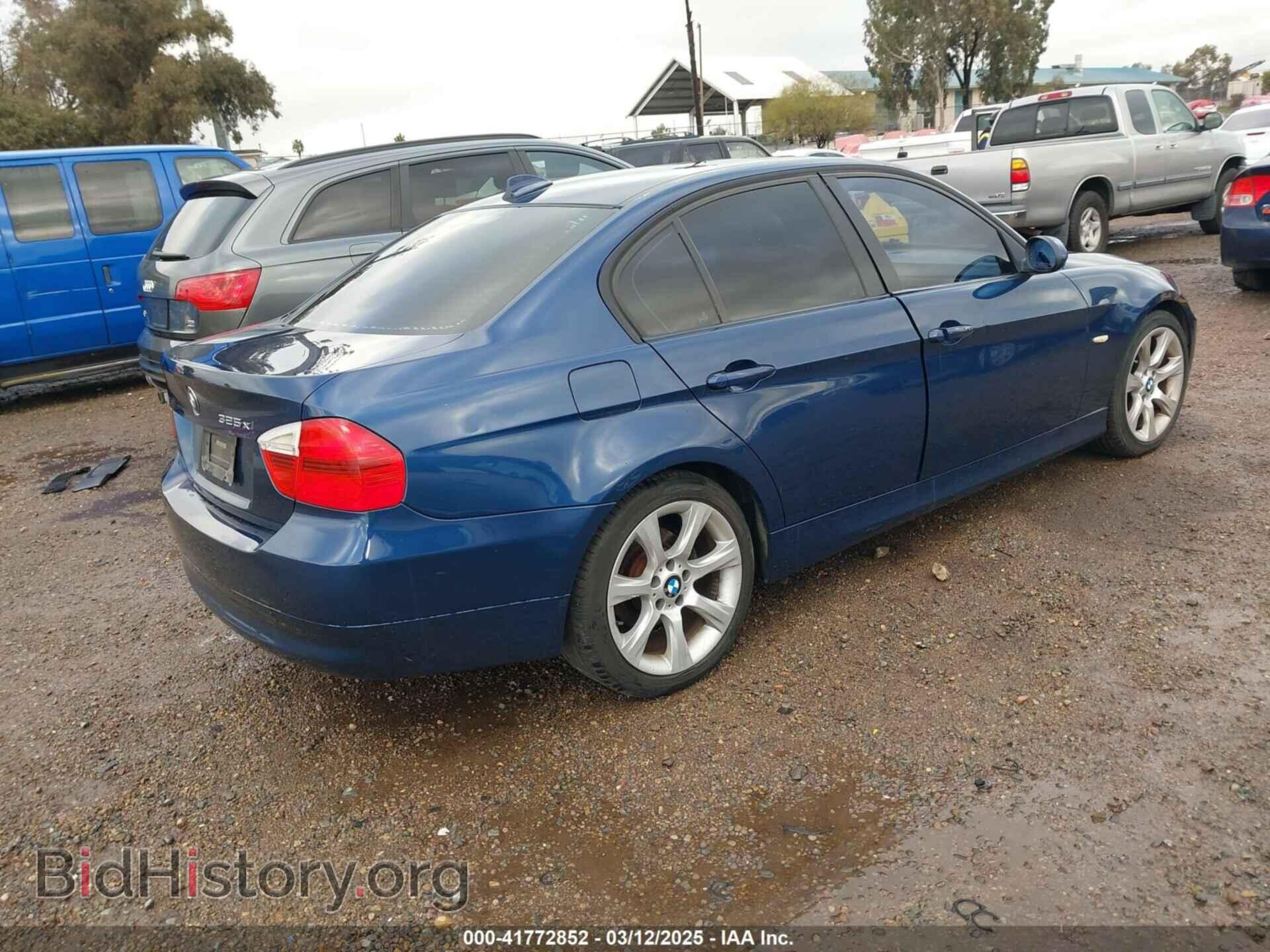 2006 BMW 325XI - VIN: WBAVD13526KV02817 - Фото 4
