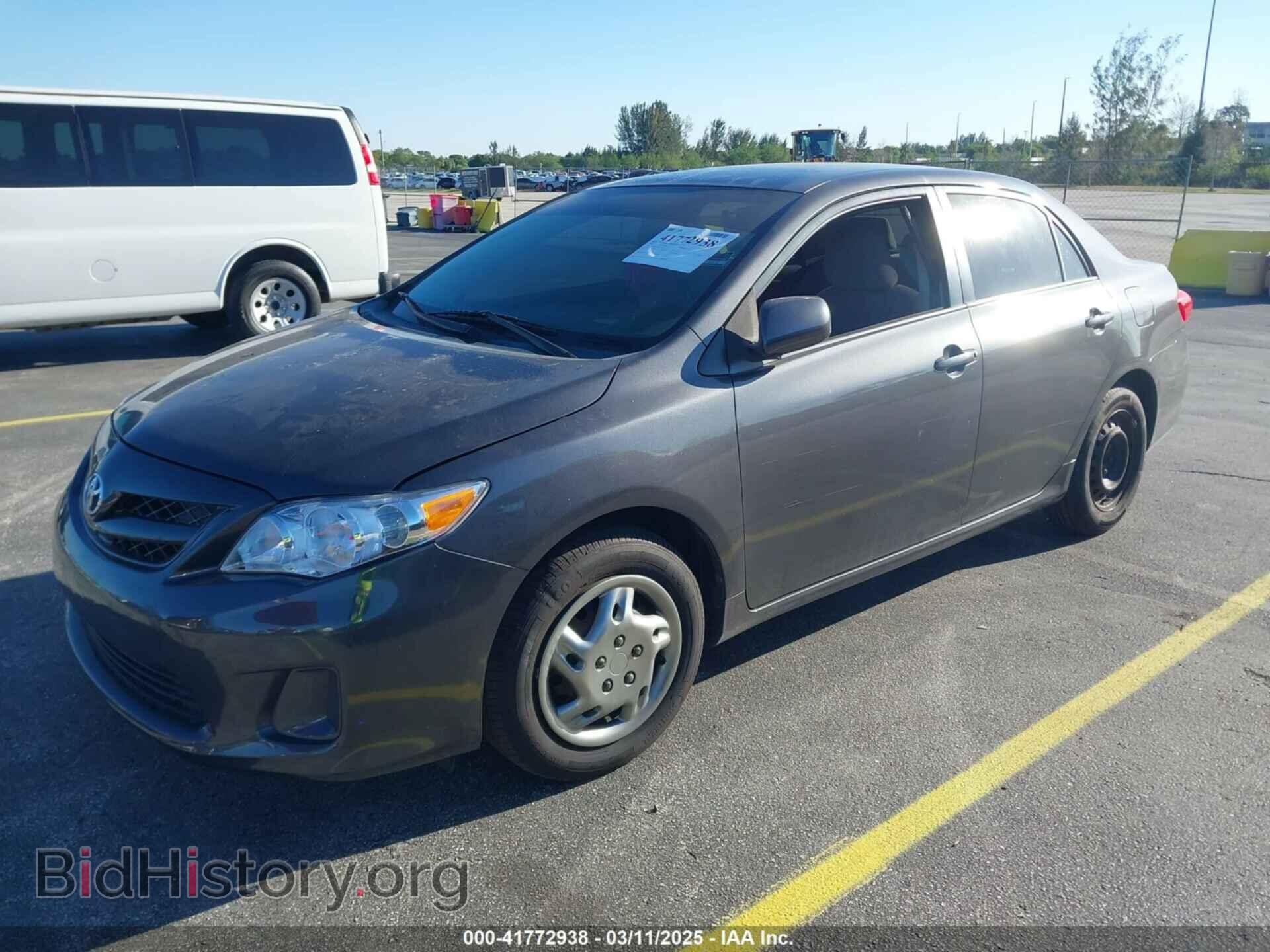 2011 TOYOTA COROLLA - VIN: 2T1BU4EE4BC705238 - Фото 2