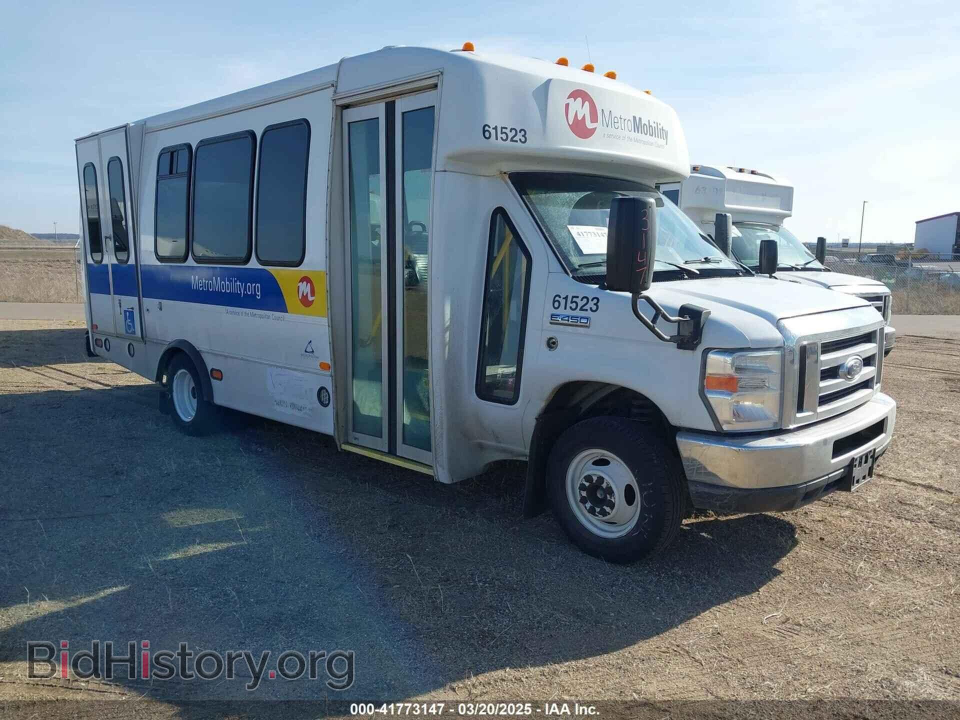 Фотография 1FDFE4FS2KDC60614 - FORD E-450 CUTAWAY 2019