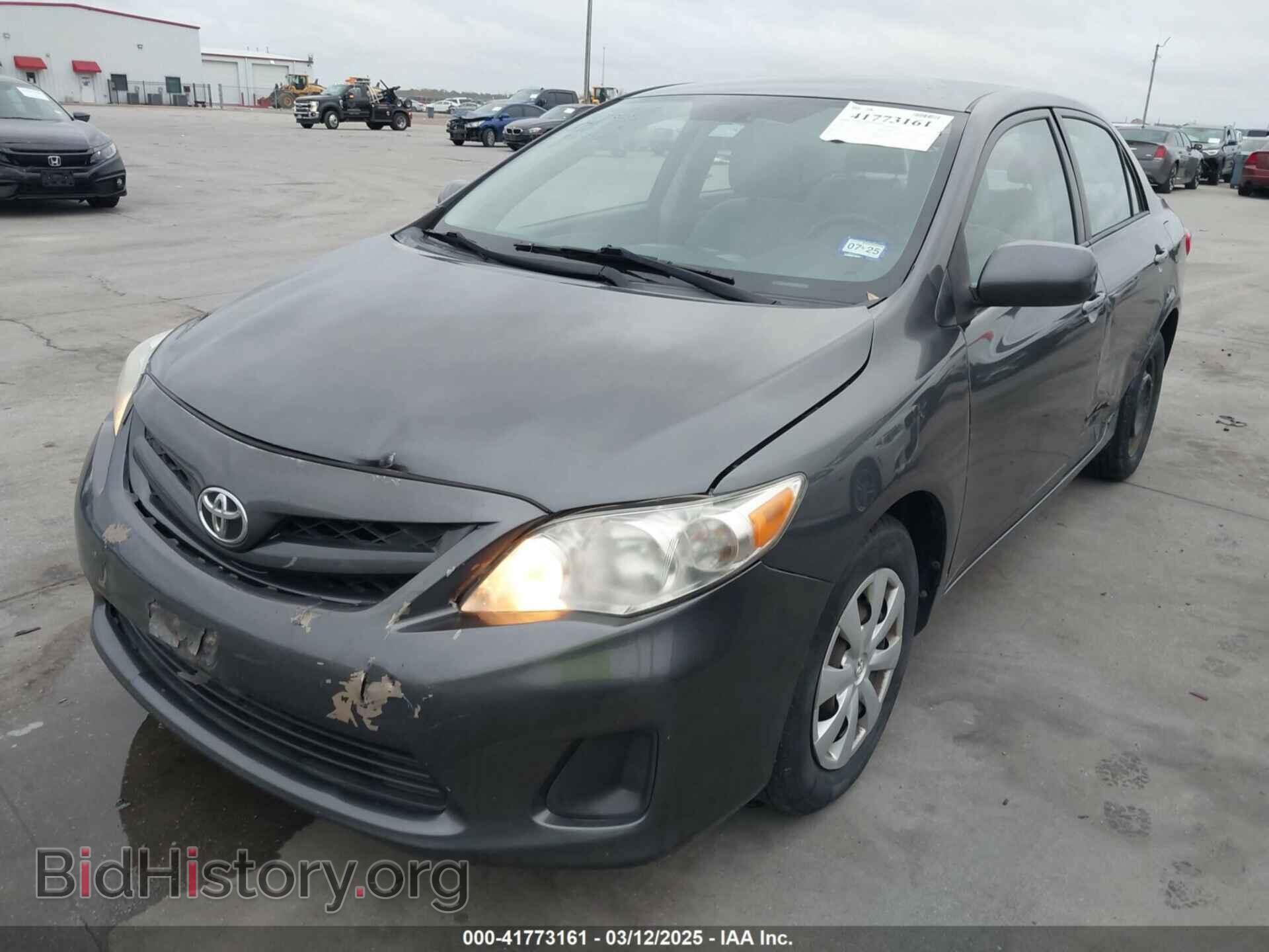 2011 TOYOTA COROLLA - VIN: 2T1BU4EE4BC692216 - Фото 2