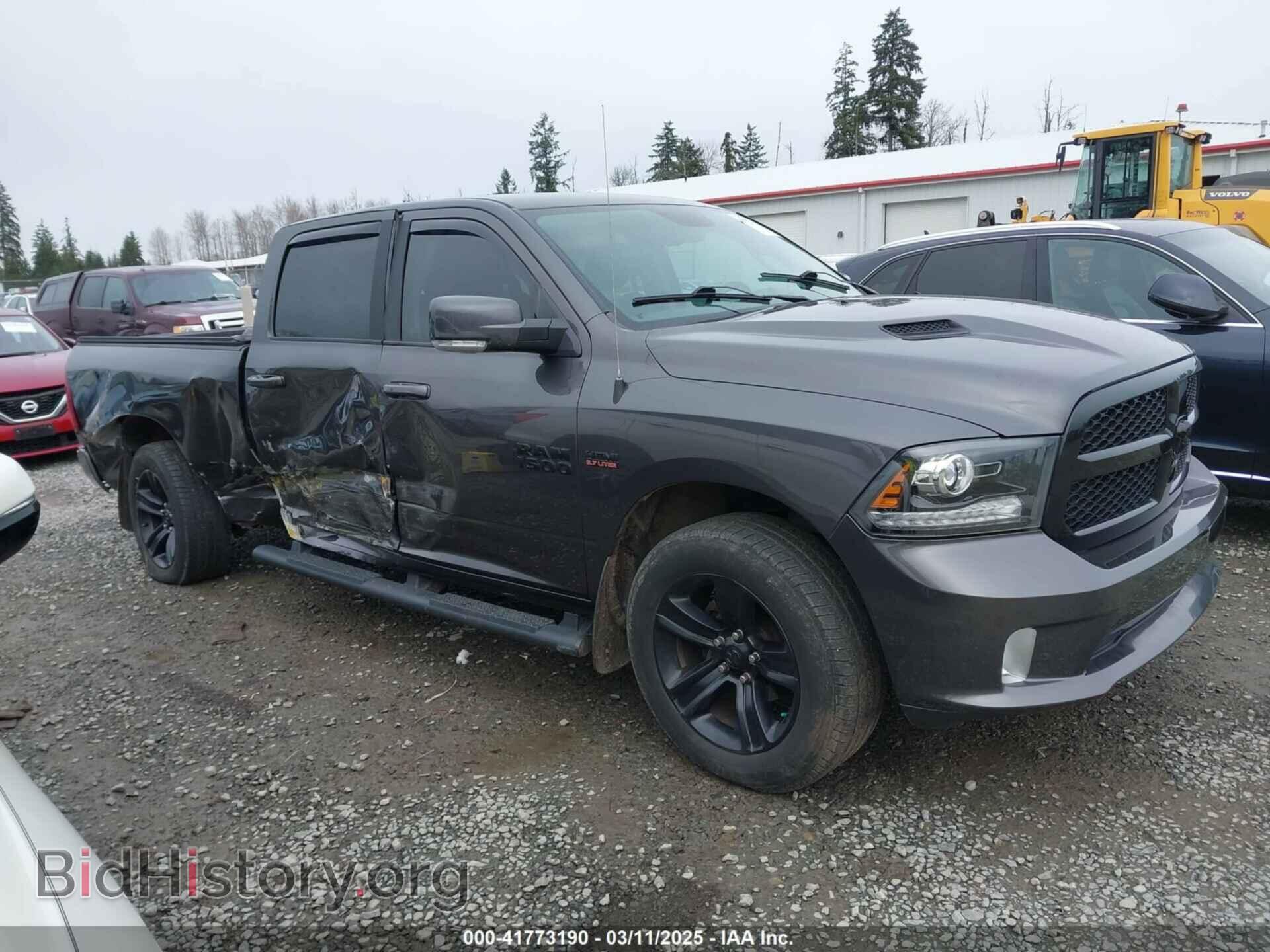 2017 RAM 1500 - VIN: 1C6RR7UT3HS851193 - Фото 14