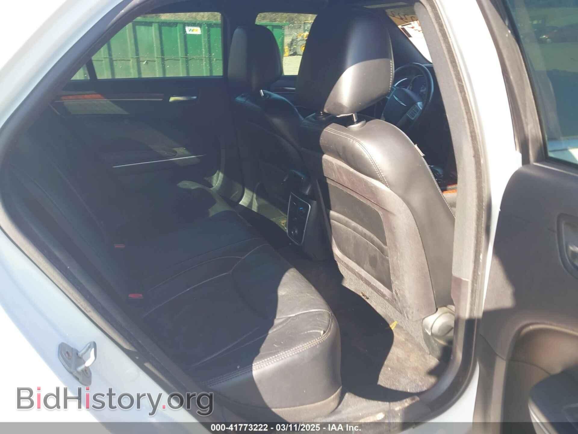 2013 CHRYSLER 300 - VIN: 2C3CCAAG7DH509272 - Фото 8