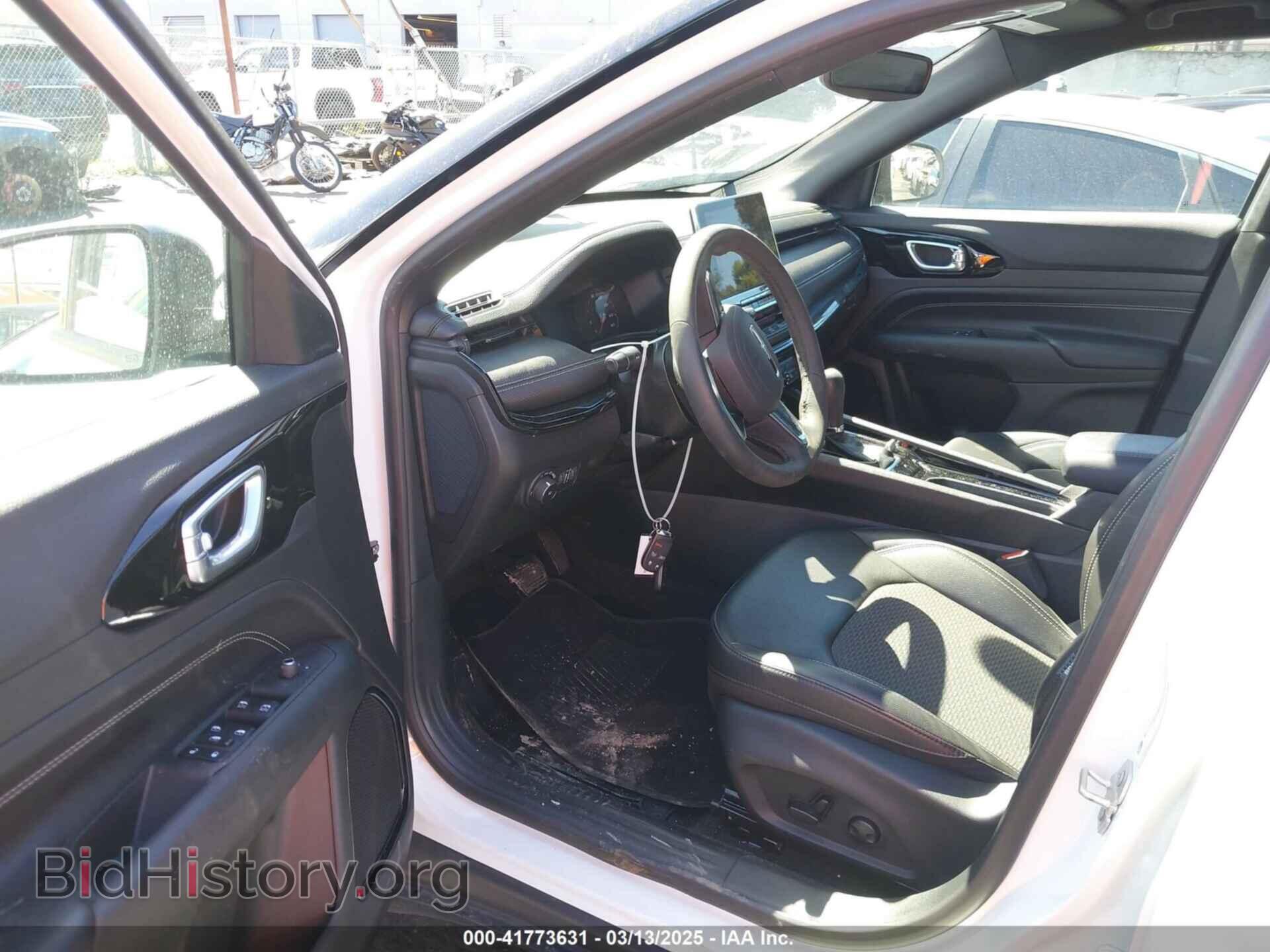 2024 JEEP COMPASS - VIN: 3C4NJDBN0RT588081 - Фото 18