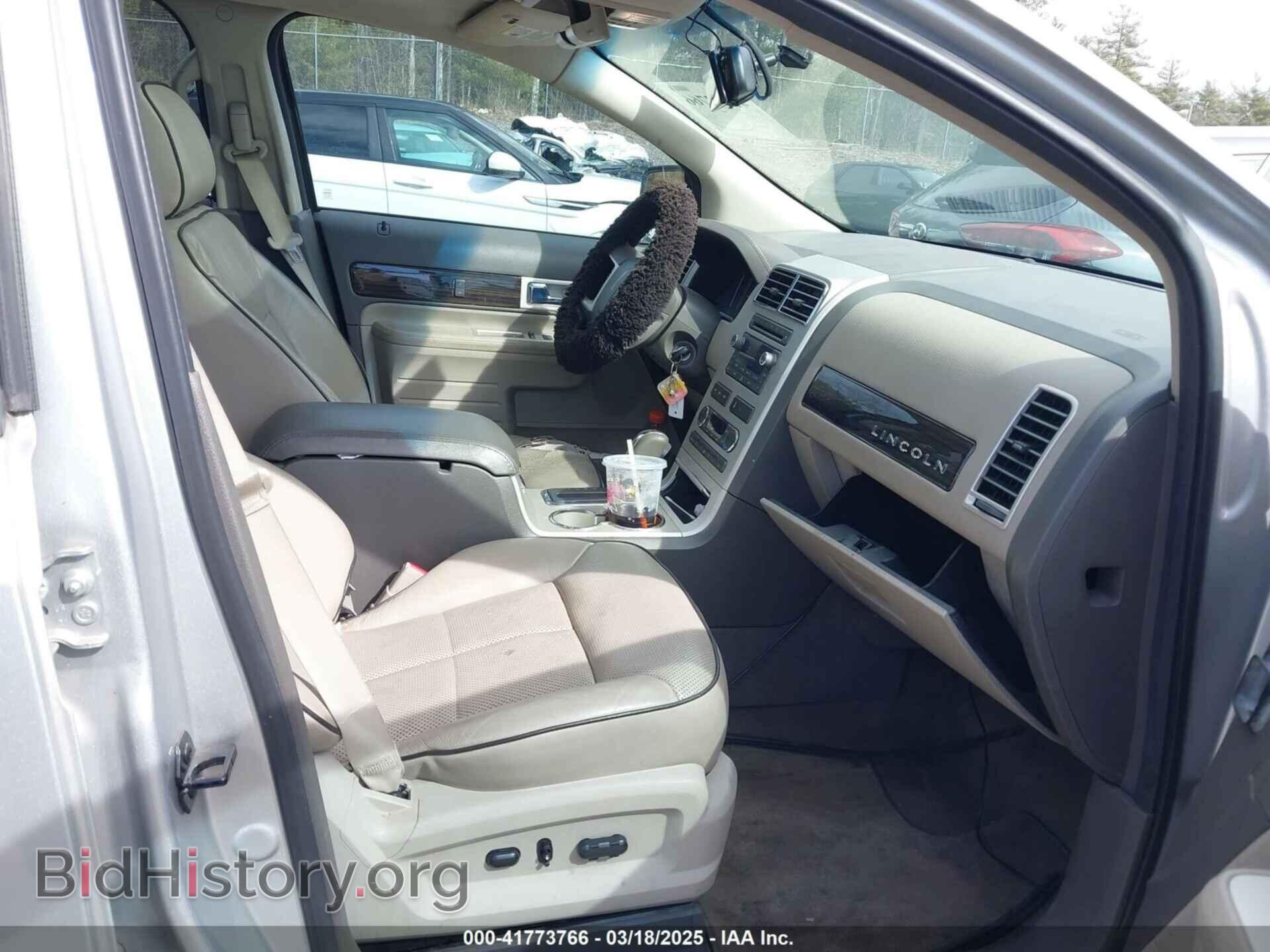 2009 LINCOLN MKX - VIN: 2LMDU88C59BJ00965 - Photo 5