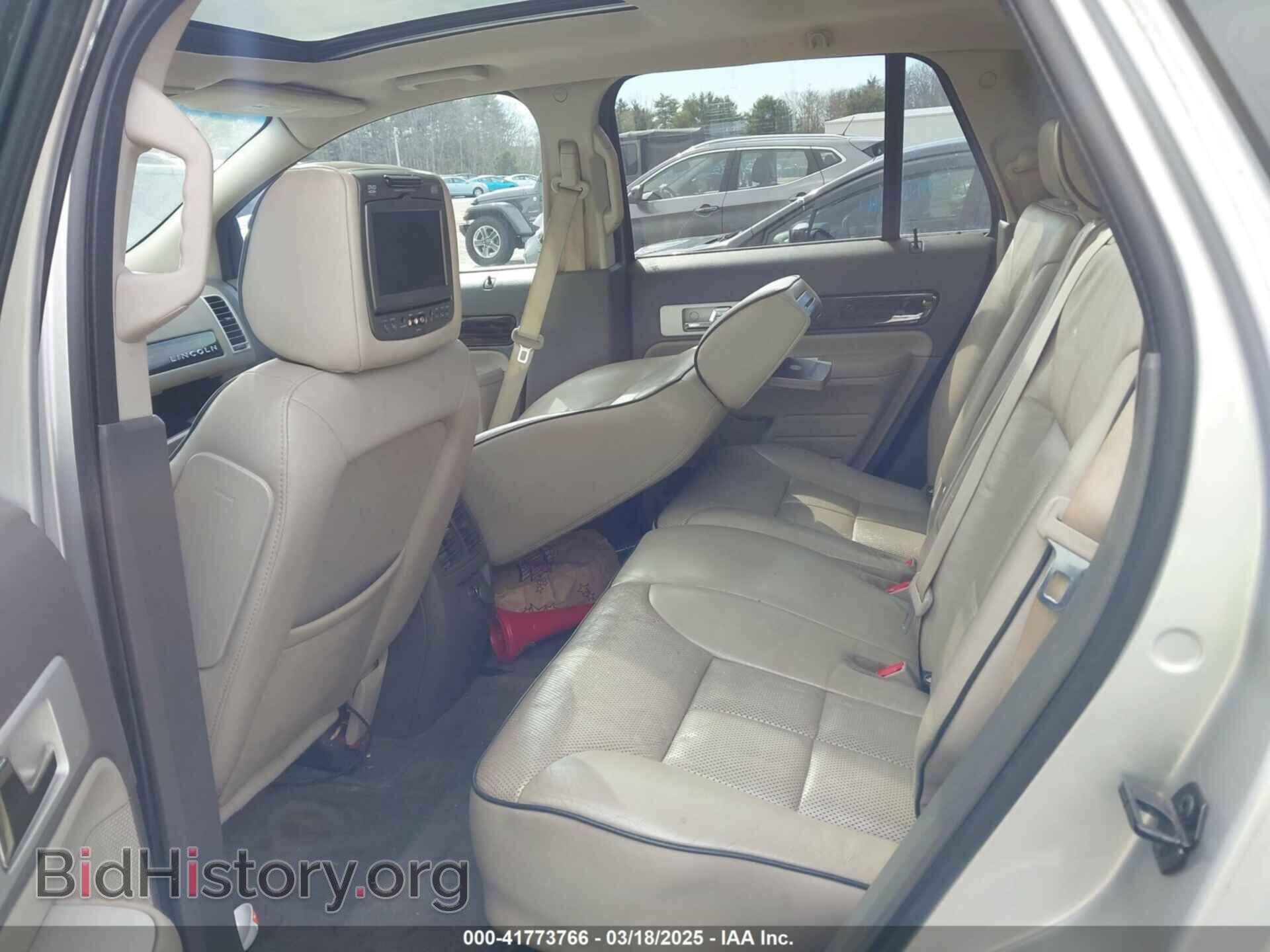 2009 LINCOLN MKX - VIN: 2LMDU88C59BJ00965 - Photo 8