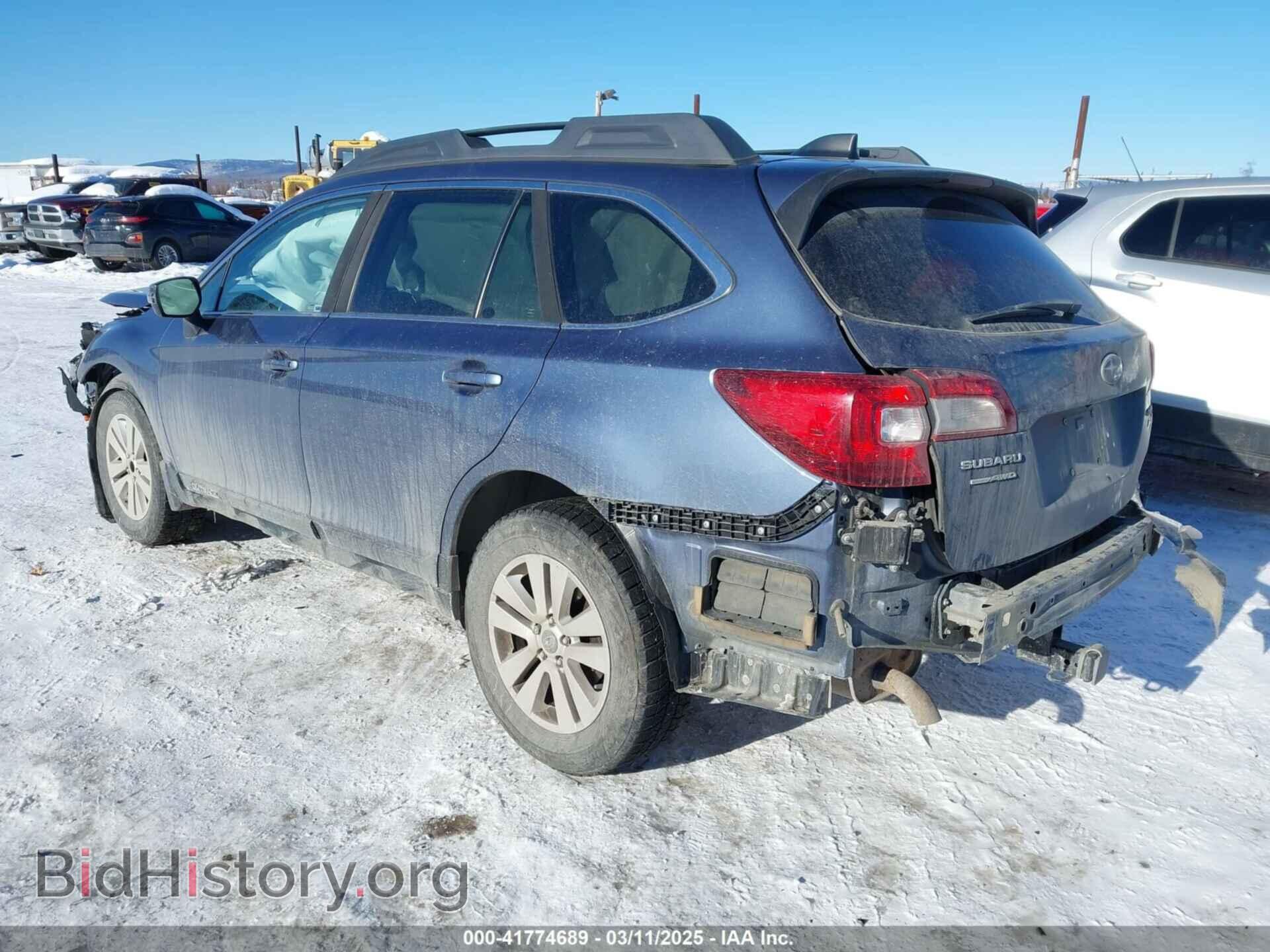 2017 SUBARU OUTBACK - VIN: 4S4BSAHC6H3365103 - Фото 3
