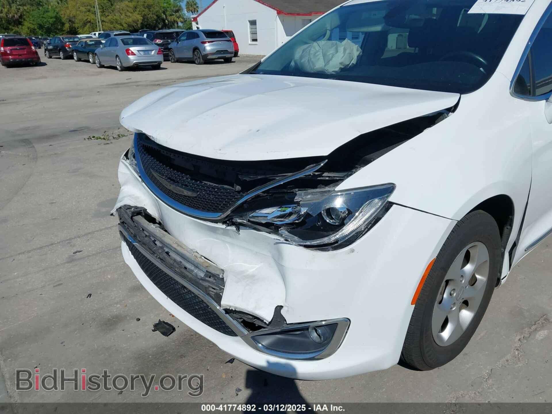 2017 CHRYSLER PACIFICA - VIN: 2C4RC1EG7HR703803 - Фото 6