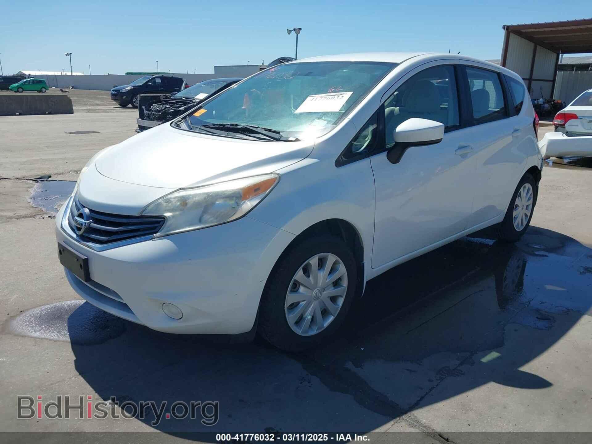 2015 NISSAN VERSA NOTE - VIN: 3N1CE2CP2FL415323 - Фото 2