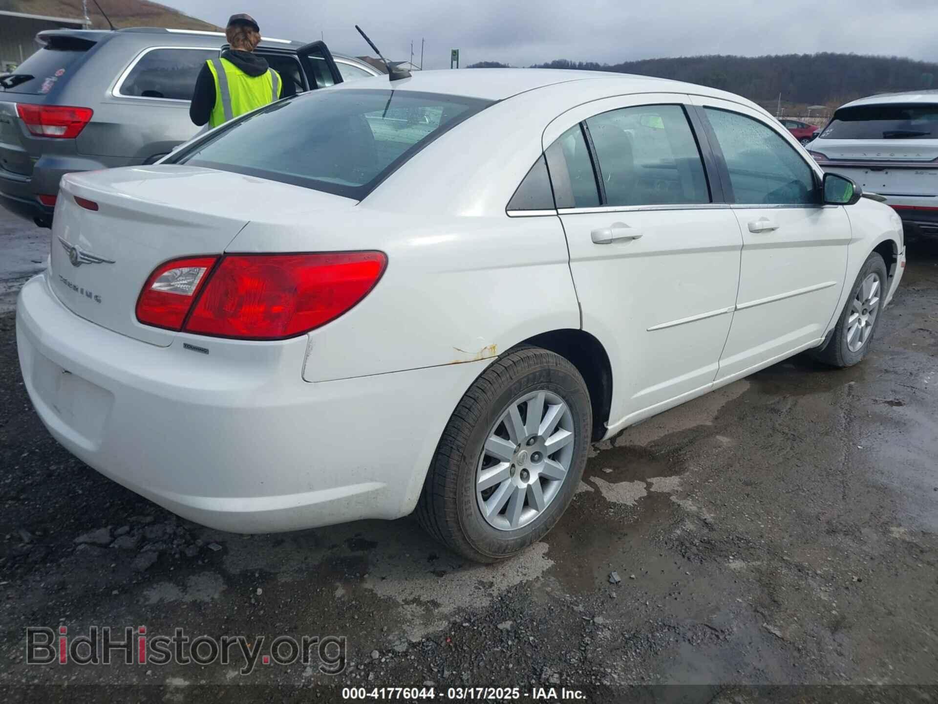 2010 CHRYSLER SEBRING - VIN: 1C3CC4FB5AN192805 - Фото 4