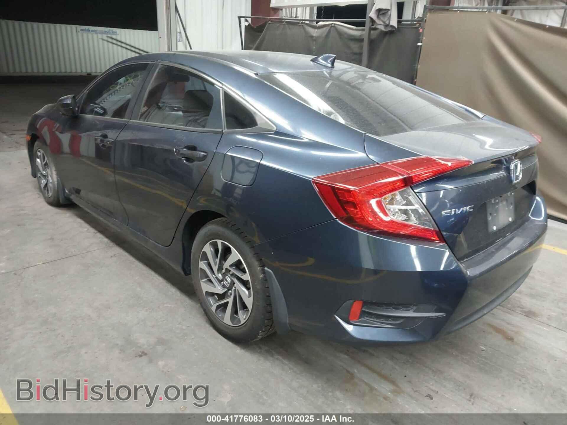 2018 HONDA CIVIC - VIN: 19XFC2F70JE031663 - Фото 3