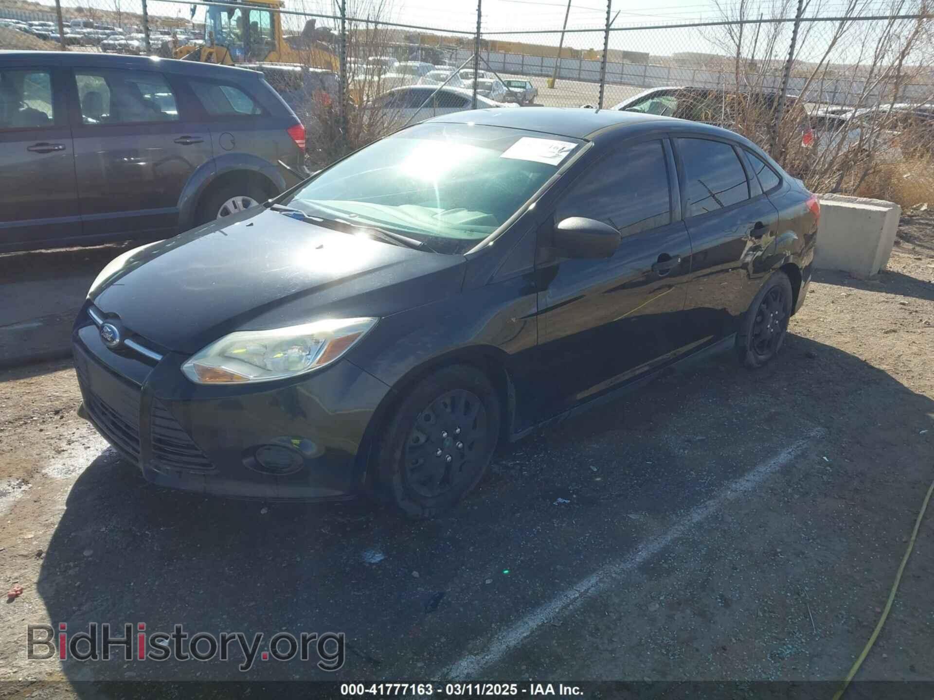 2014 FORD FOCUS - VIN: 1FADP3E23EL390922 - Photo 2