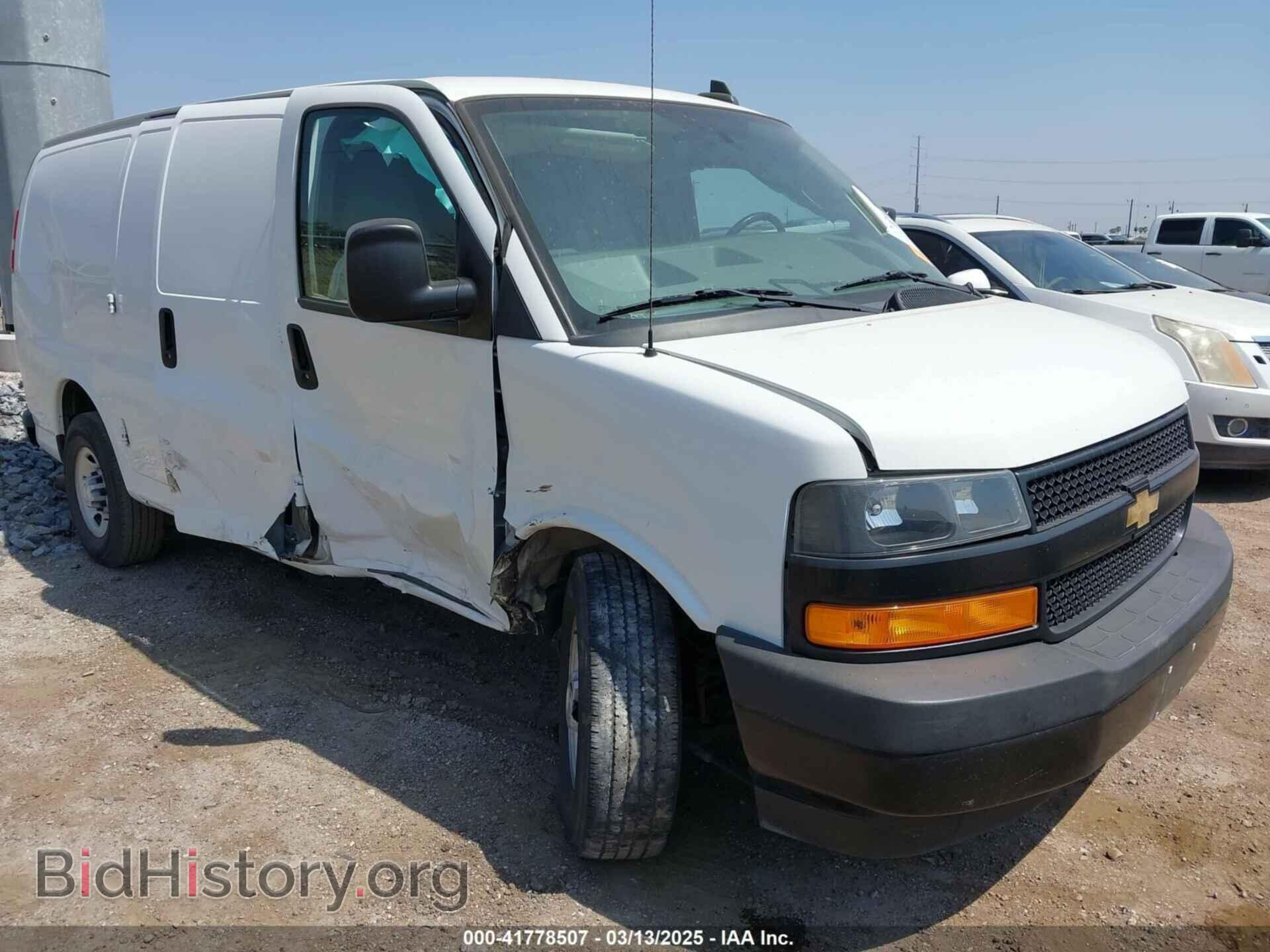 Photo 1GCWGAF70M1237863 - CHEVROLET EXPRESS CARGO 2021