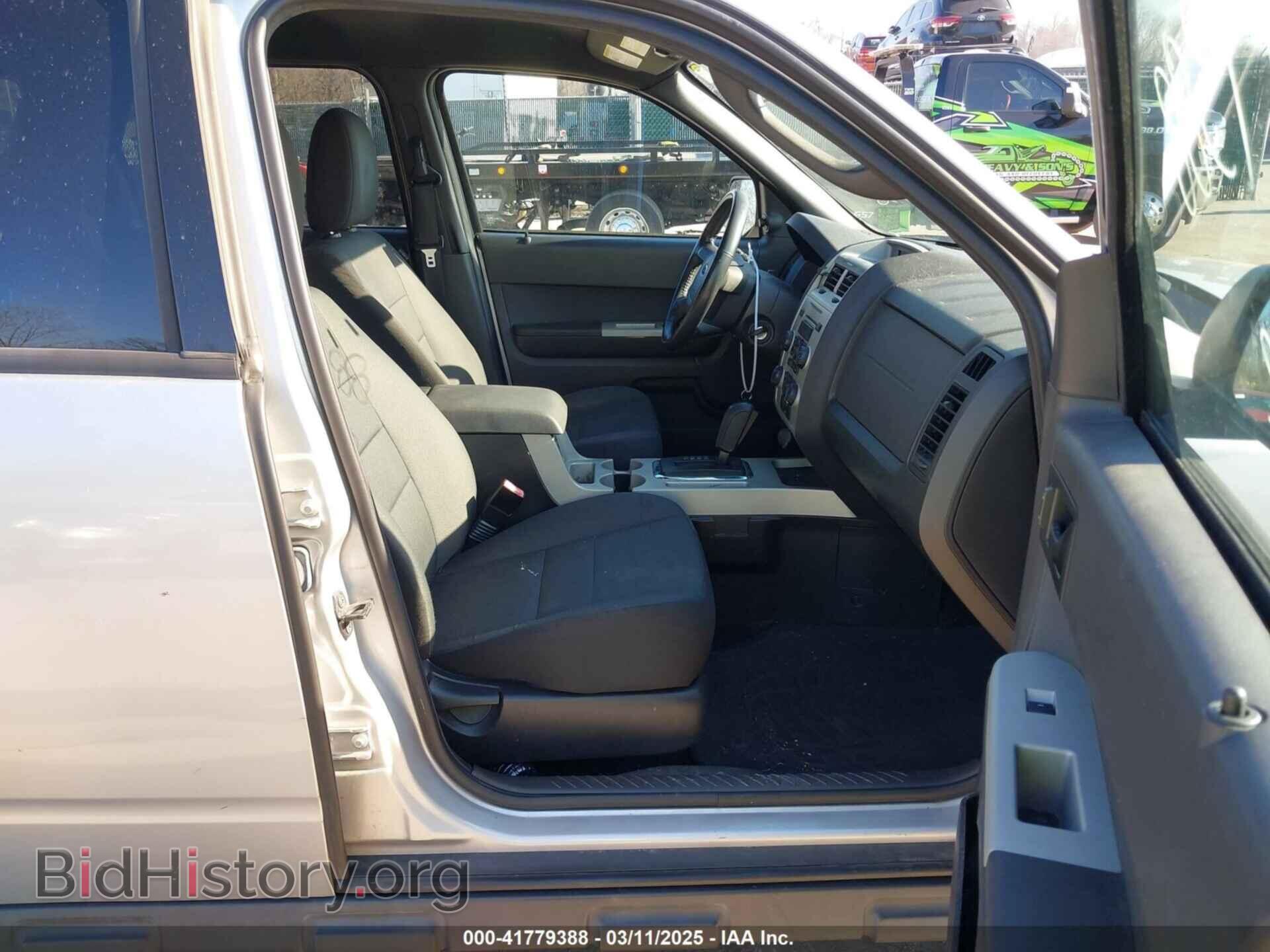 2011 FORD ESCAPE - VIN: 1FMCU0D75BKA83310 - Фото 5