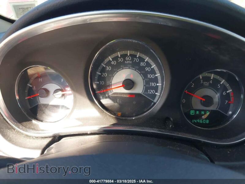 2012 Chrysler 200 (VIN 1C3CCBCG9CN107519) — фото 7 из 17