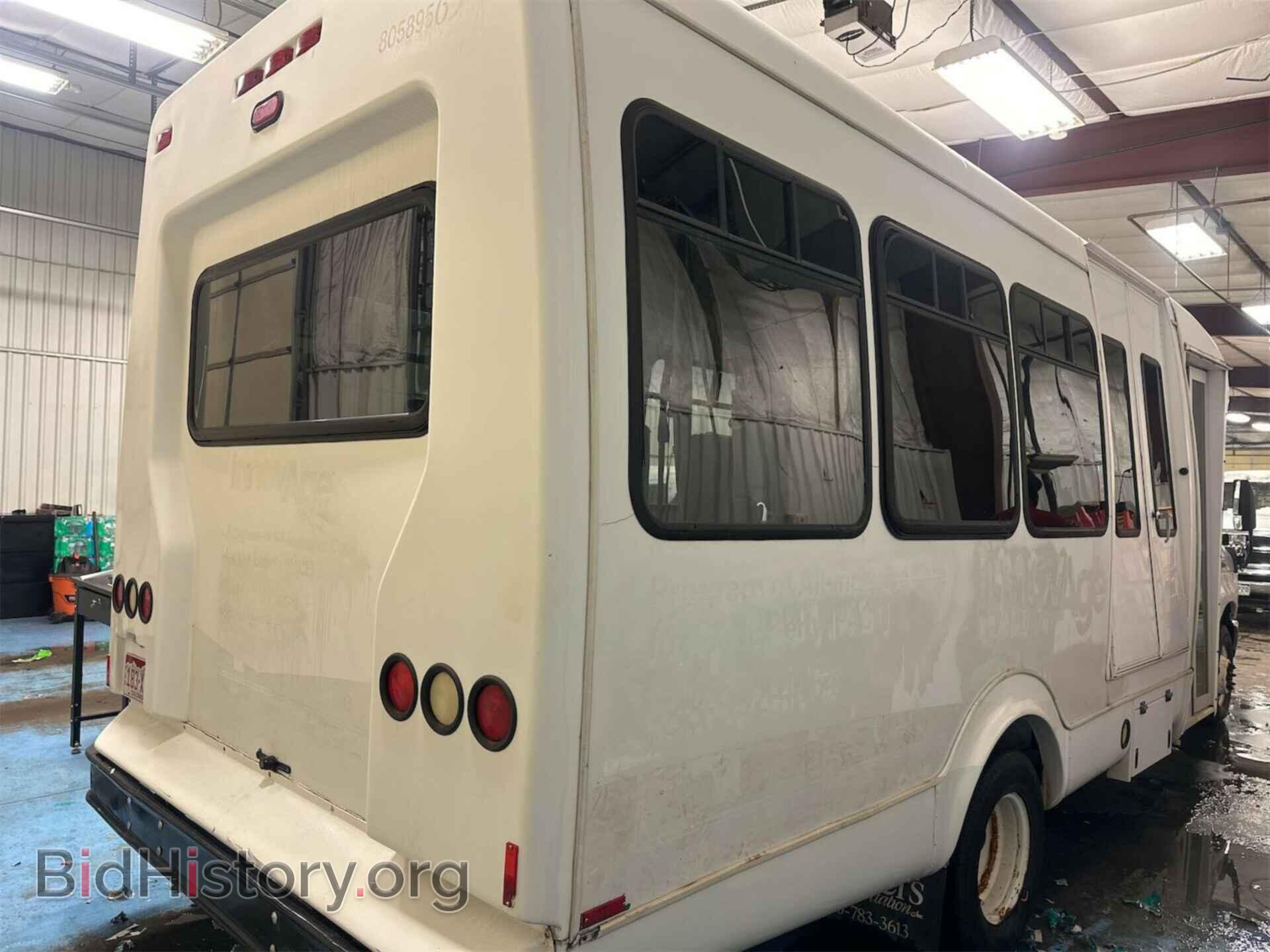 2008 FORD ECONOLINE - VIN: 1FD4E45S18DB01195 - Фото 18