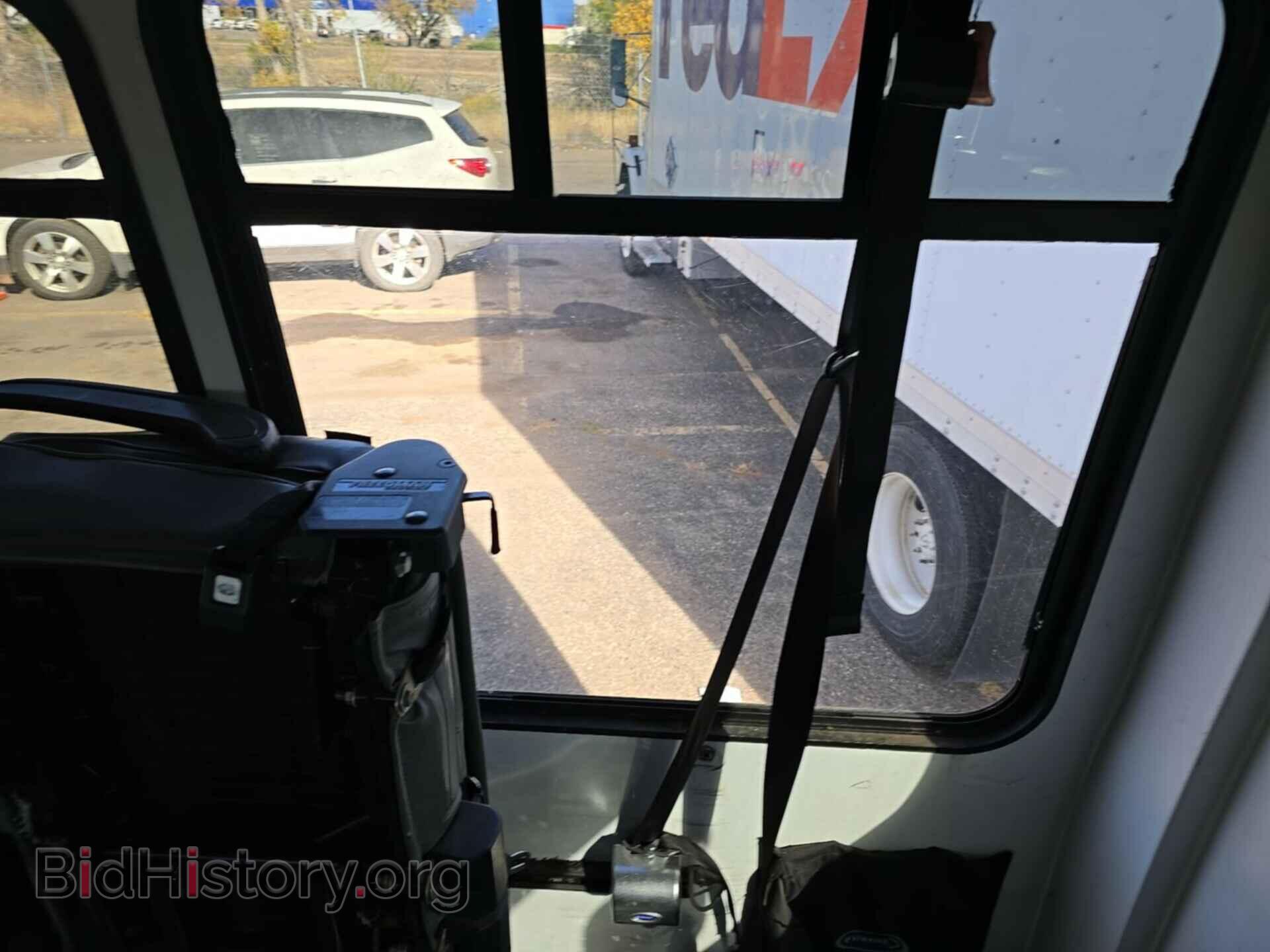 2008 FORD ECONOLINE - VIN: 1FD4E45S18DB01195 - Фото 4
