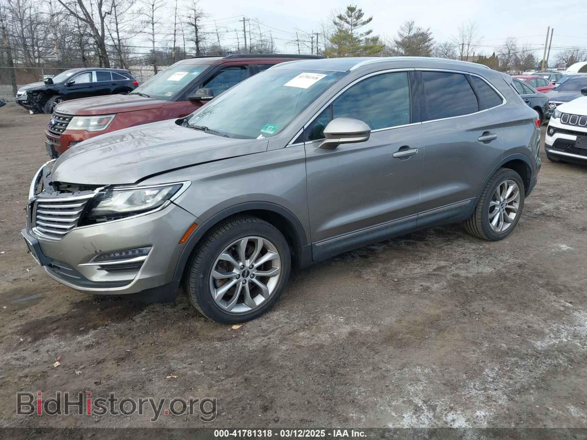 2017 LINCOLN MKC - VIN: 5LMCJ2D95HUL07384 - Photo 2