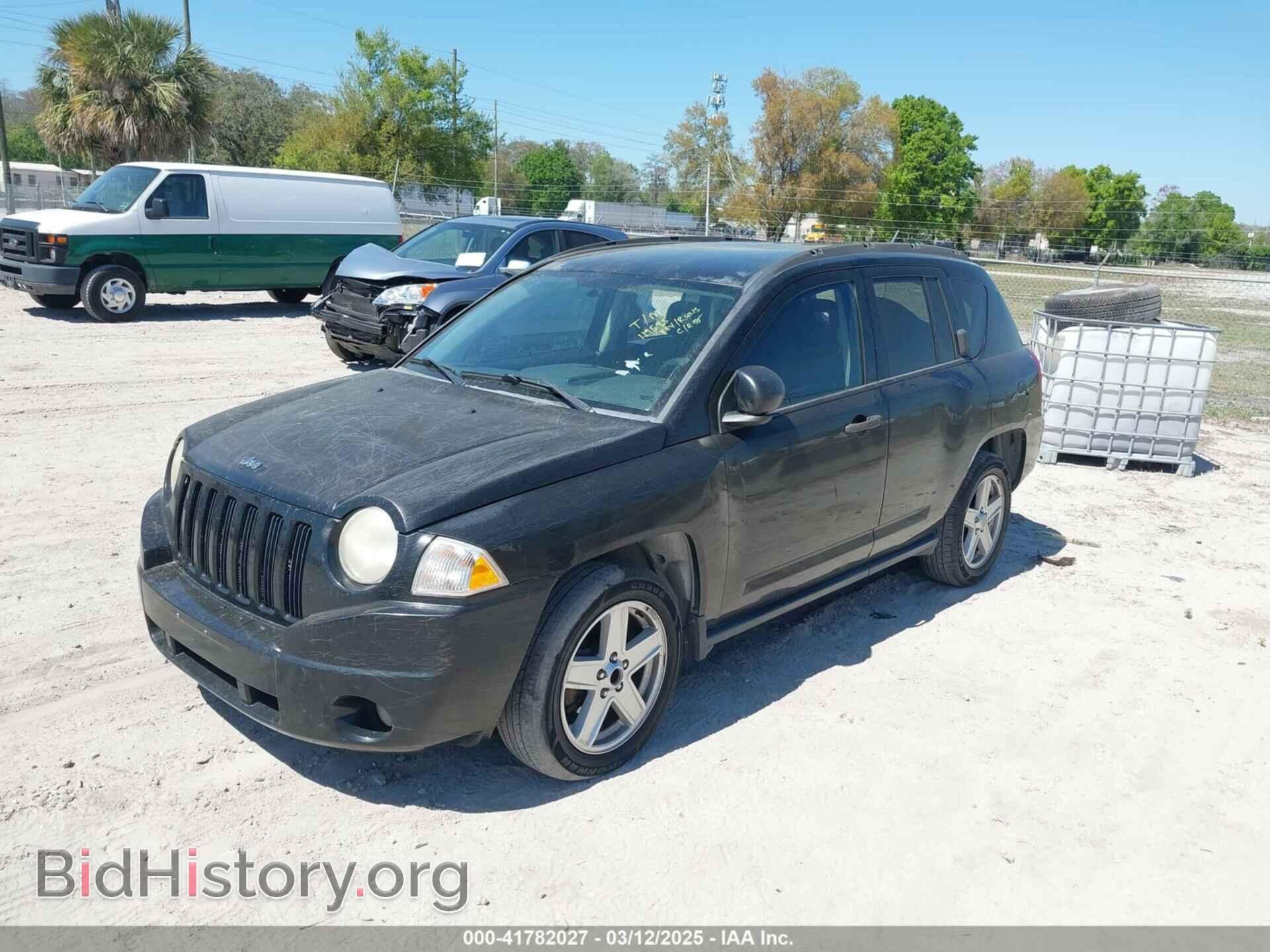 2007 JEEP COMPASS - VIN: 1J8FT47W57D119595 - Фото 2