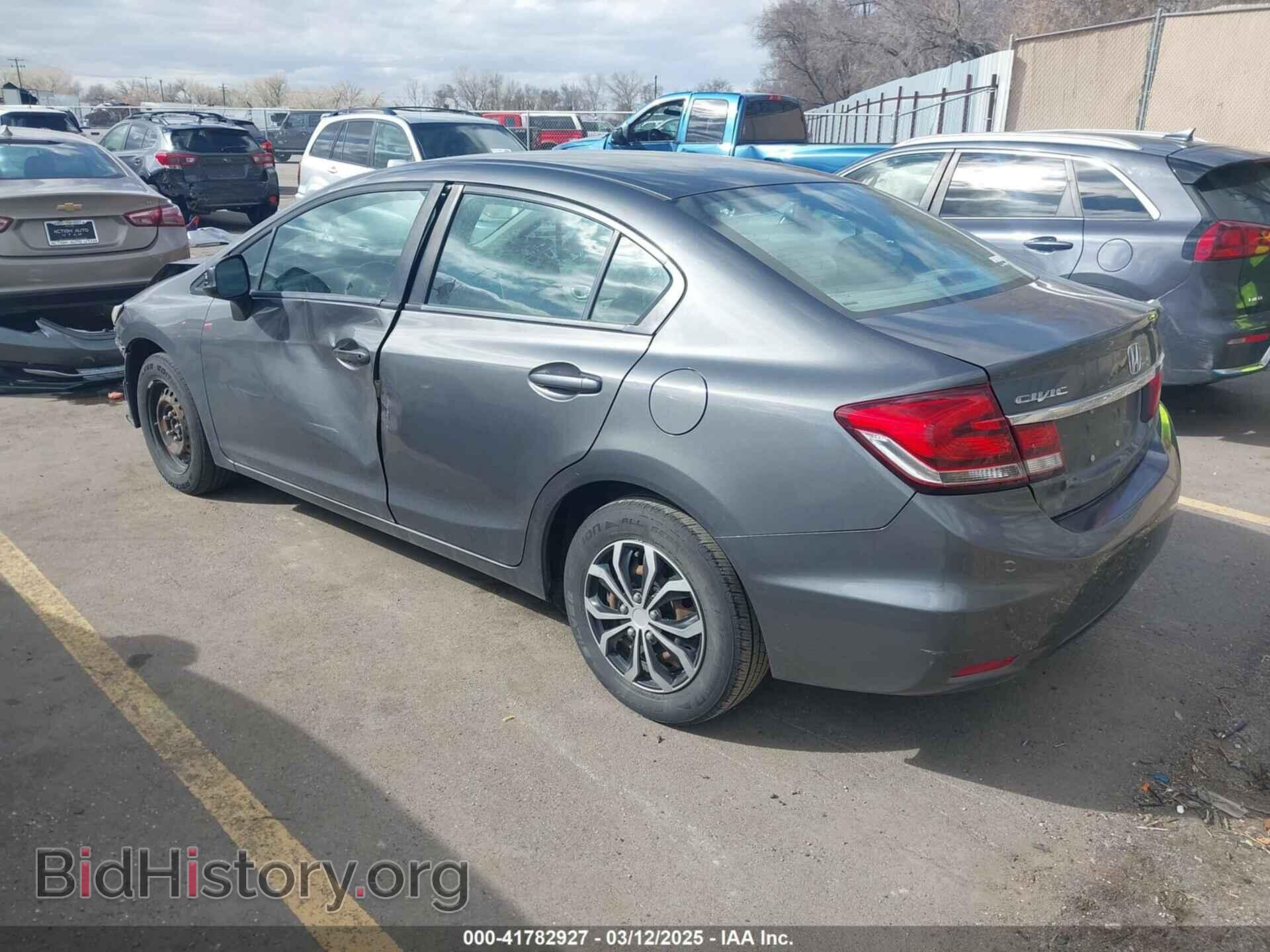 2013 HONDA CIVIC - VIN: 2HGFB2F5XDH504349 - Фото 3