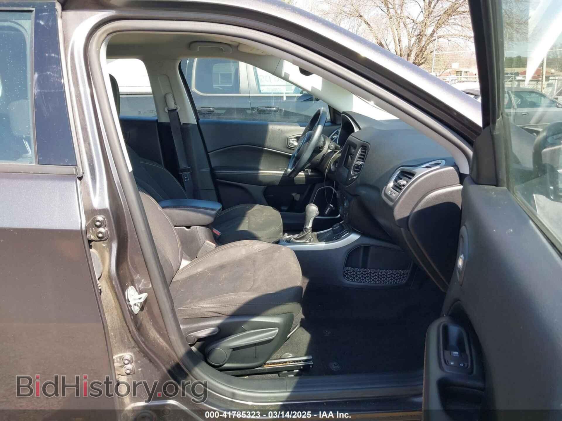 2019 JEEP COMPASS - VIN: 3C4NJDAB0KT703016 - Фото 5