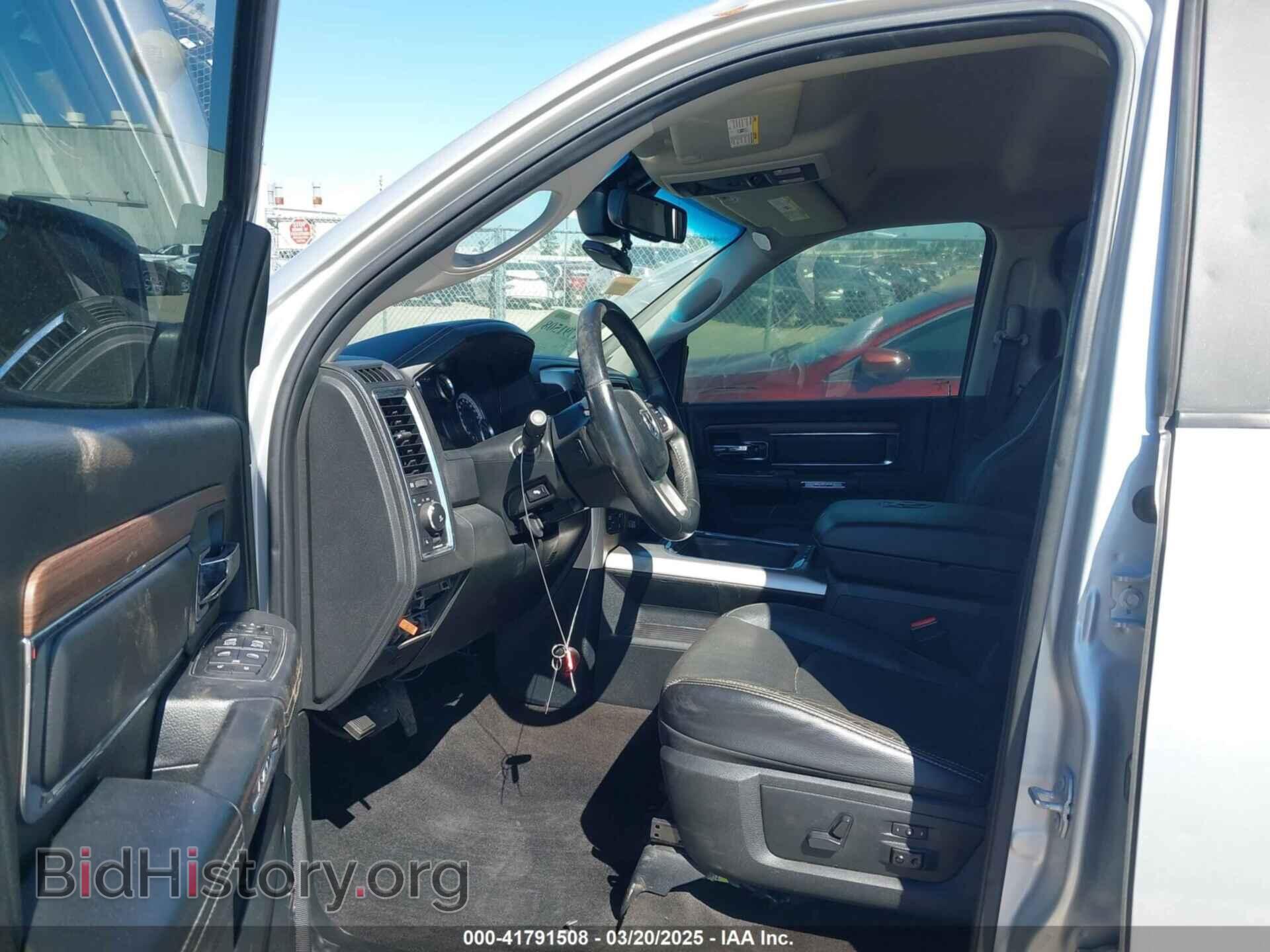 2017 RAM 1500 - VIN: 1C6RR7NT2HS689863 - Фото 5
