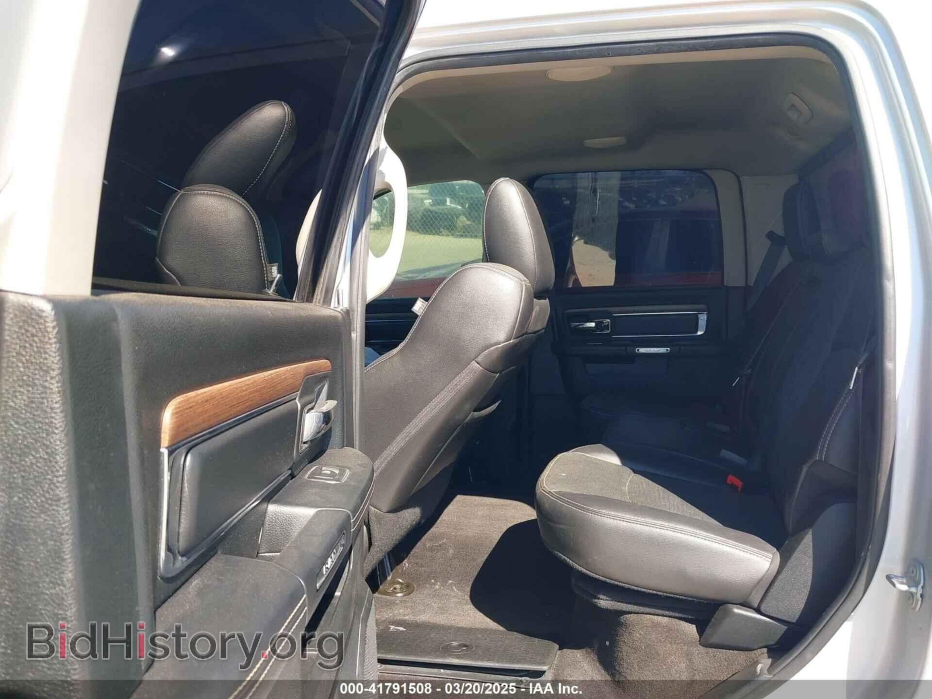 2017 RAM 1500 - VIN: 1C6RR7NT2HS689863 - Фото 8