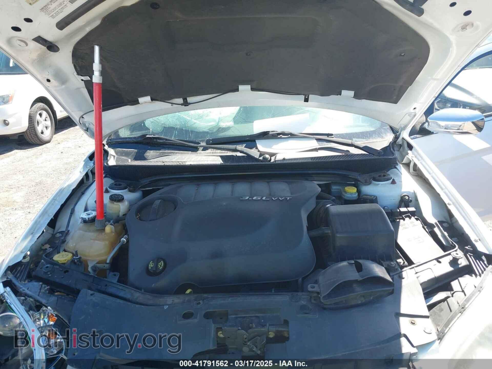 2013 CHRYSLER 200 - VIN: 1C3CCBCG5DN553457 - Фото 10