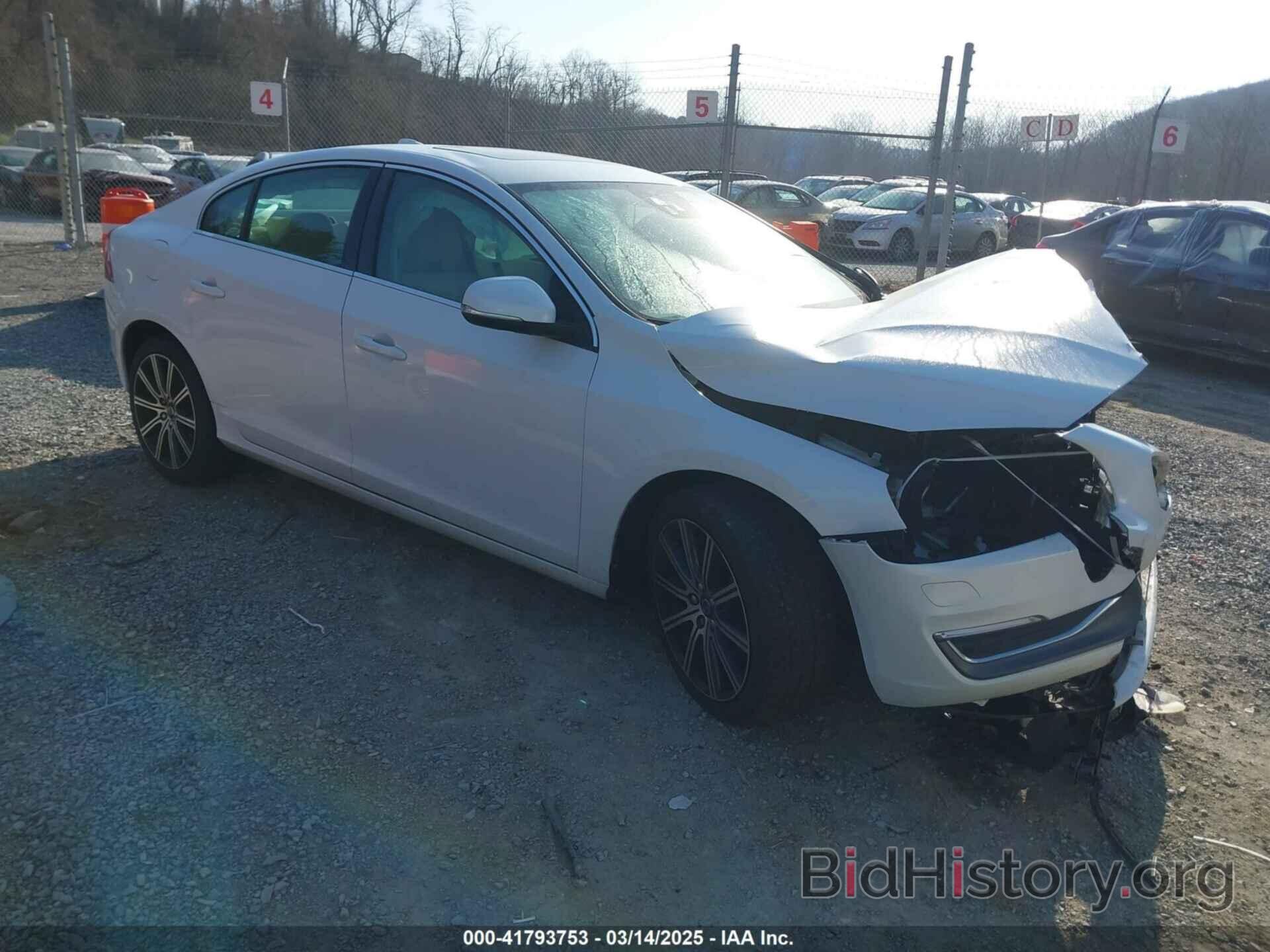Photo LYV402HM7JB179307 - VOLVO S60 INSCRIPTION 2018