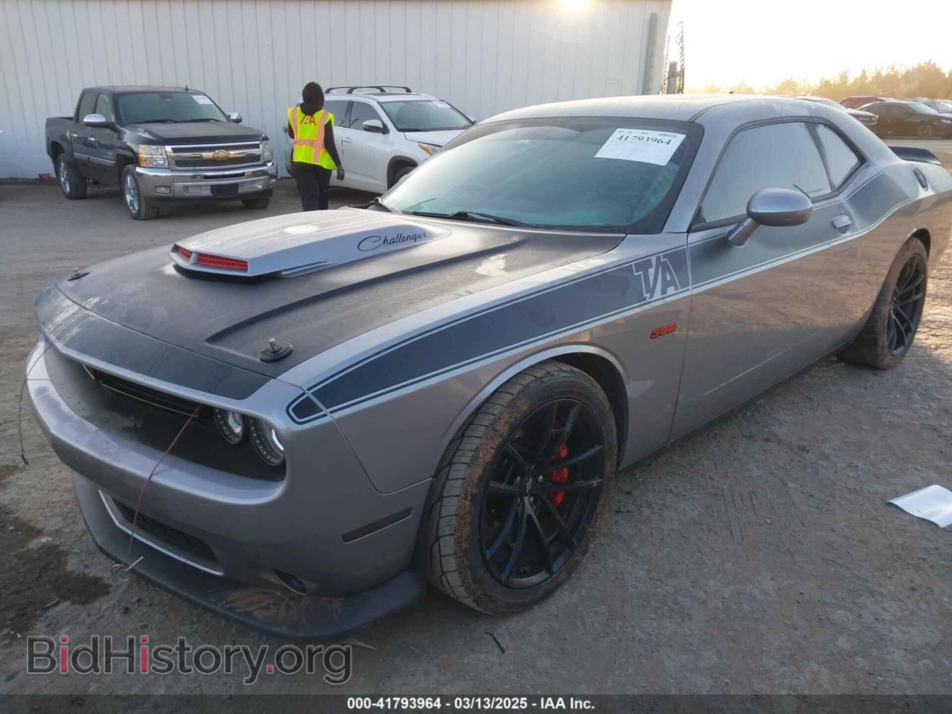 2018 DODGE CHALLENGER - VIN: 2C3CDZFJ2JH202359 - Фото 2