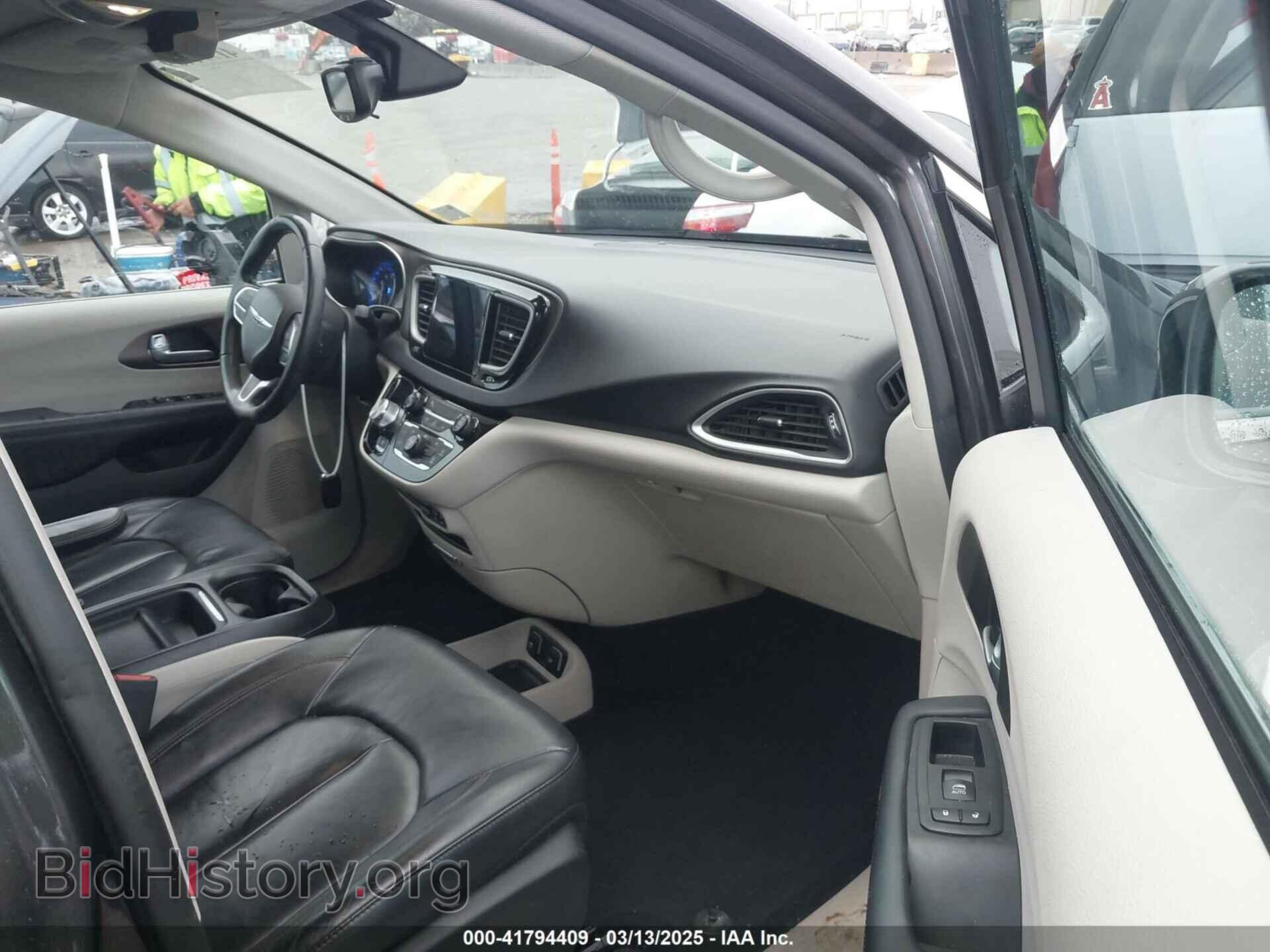 2017 CHRYSLER PACIFICA - VIN: 2C4RC1BG6HR621887 - Фото 5