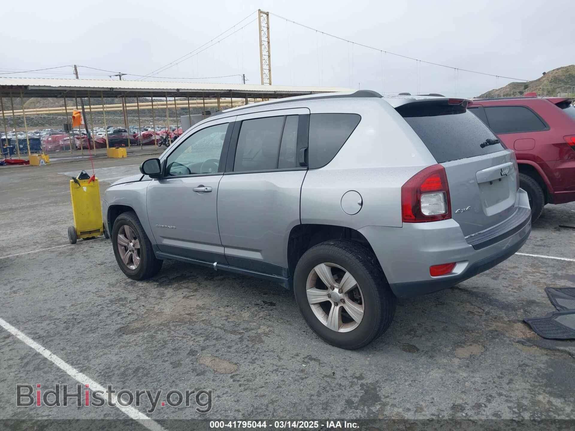2016 JEEP COMPASS - VIN: 1C4NJDBB6GD781909 - Фото 3