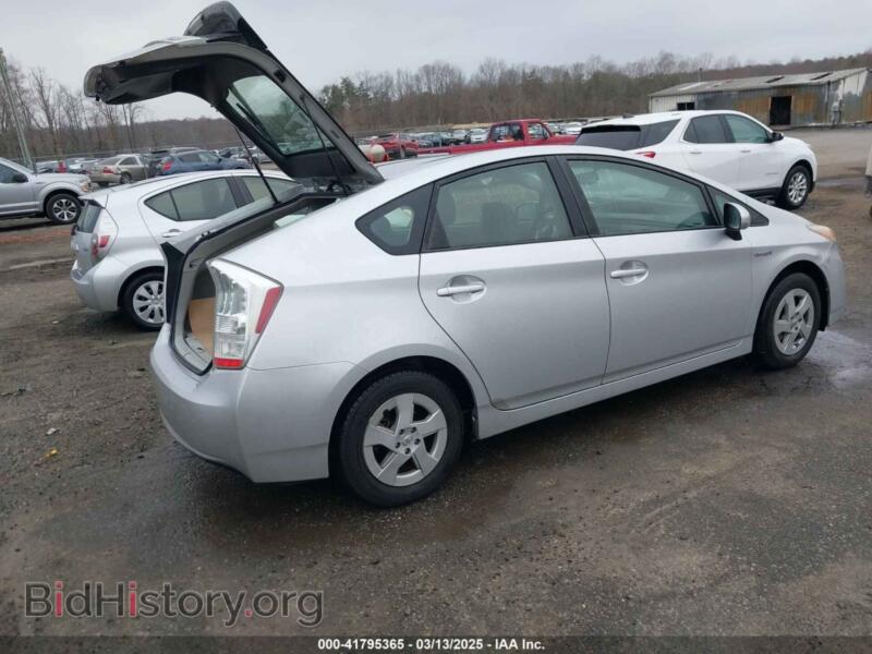 2010 Toyota PRIUS (VIN JTDKN3DU8A0228564) — photo 4 of 16