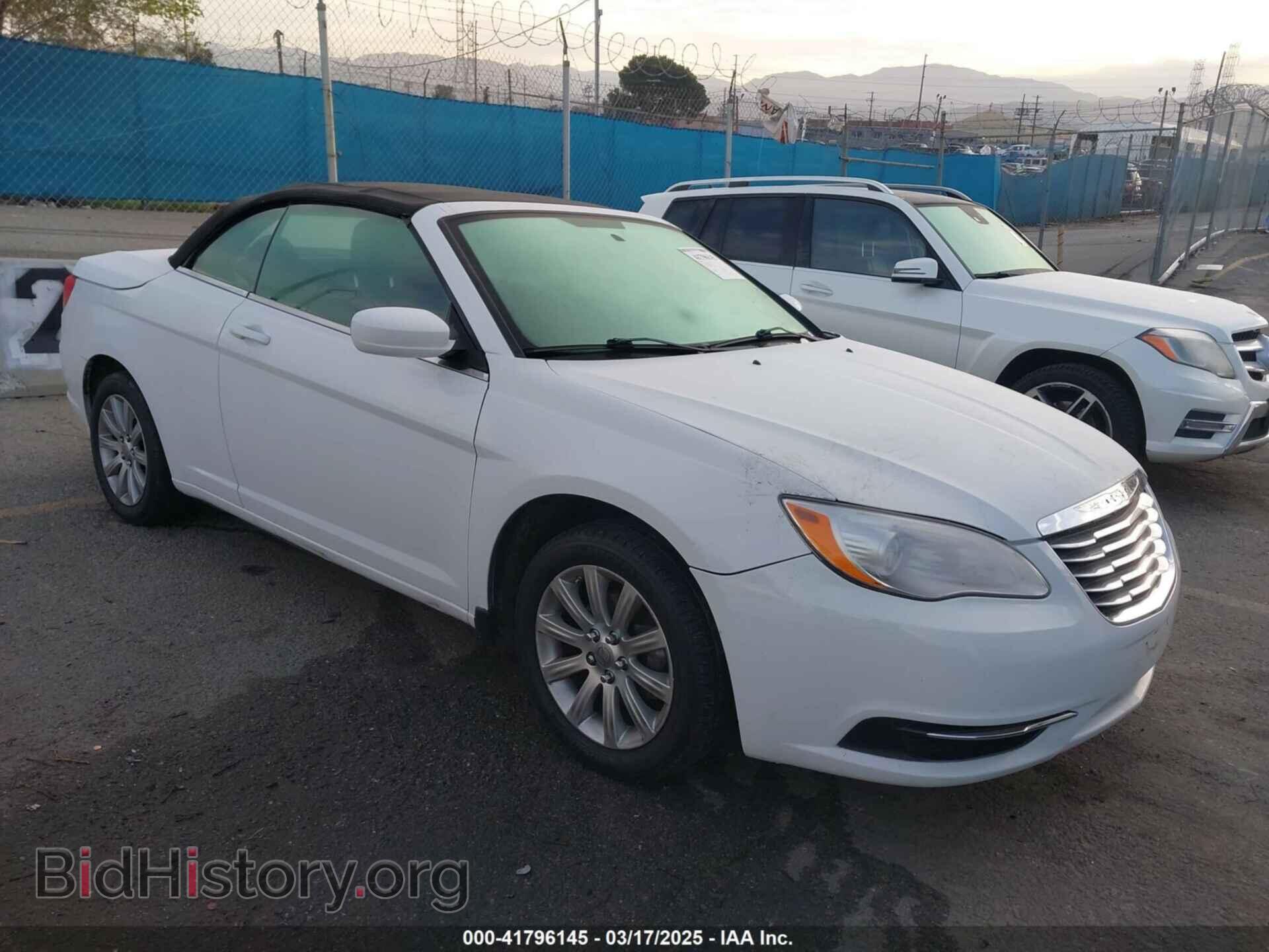 Photo 1C3BCBEB1CN218420 - CHRYSLER 200 2012