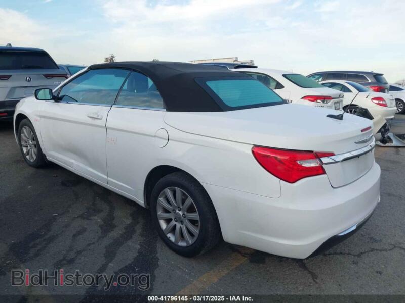 2012 Chrysler 200 (VIN 1C3BCBEB1CN218420) — фото 3 из 11