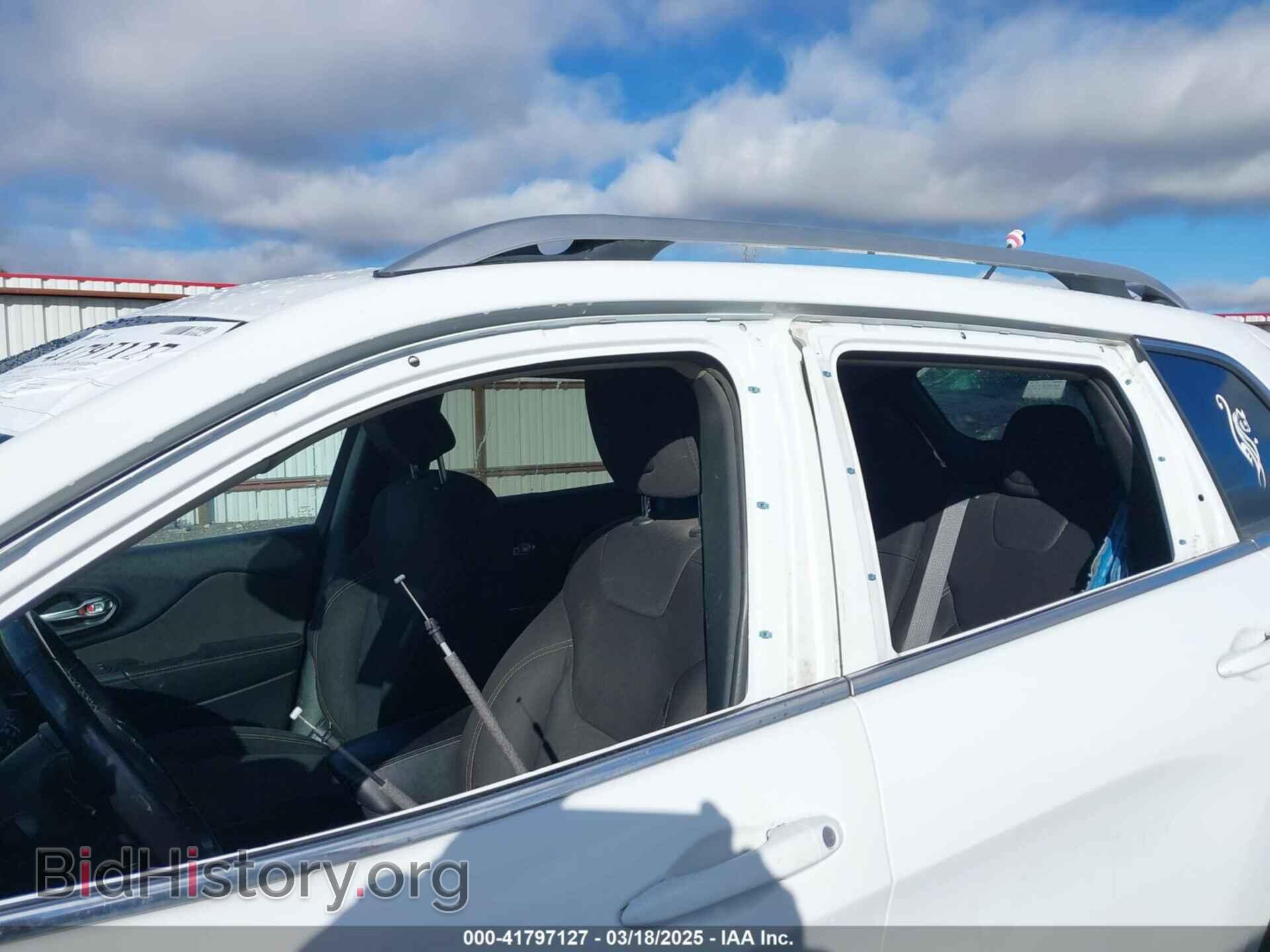 2016 JEEP CHEROKEE - VIN: 1C4PJLCBXGW287221 - Фото 20