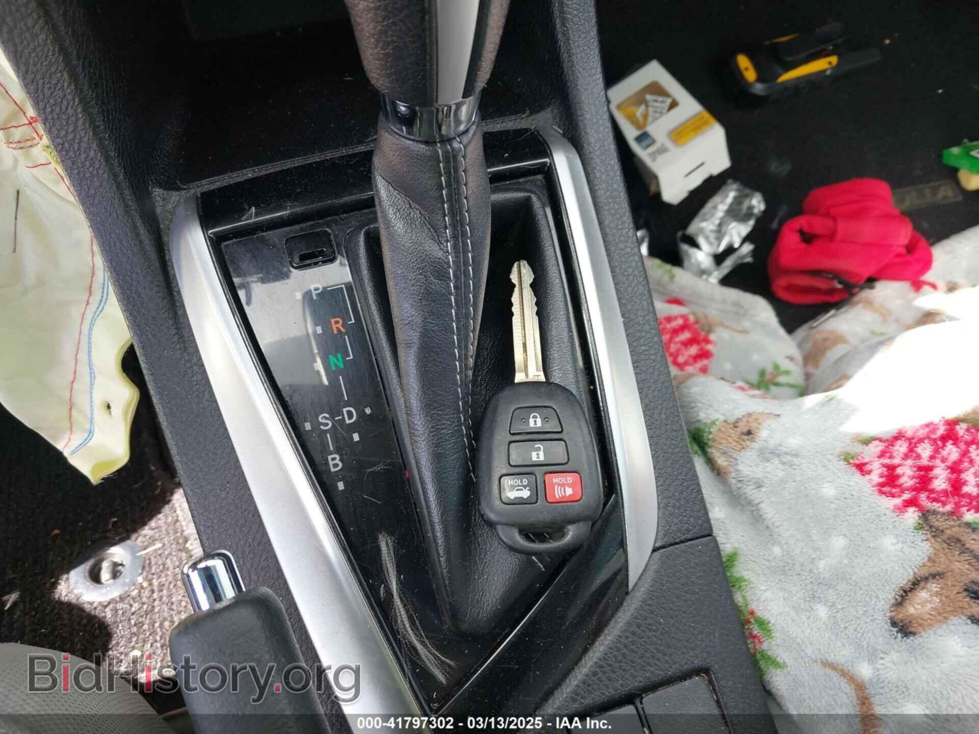 2018 TOYOTA COROLLA - VIN: 5YFBURHE4JP757721 - Фото 11