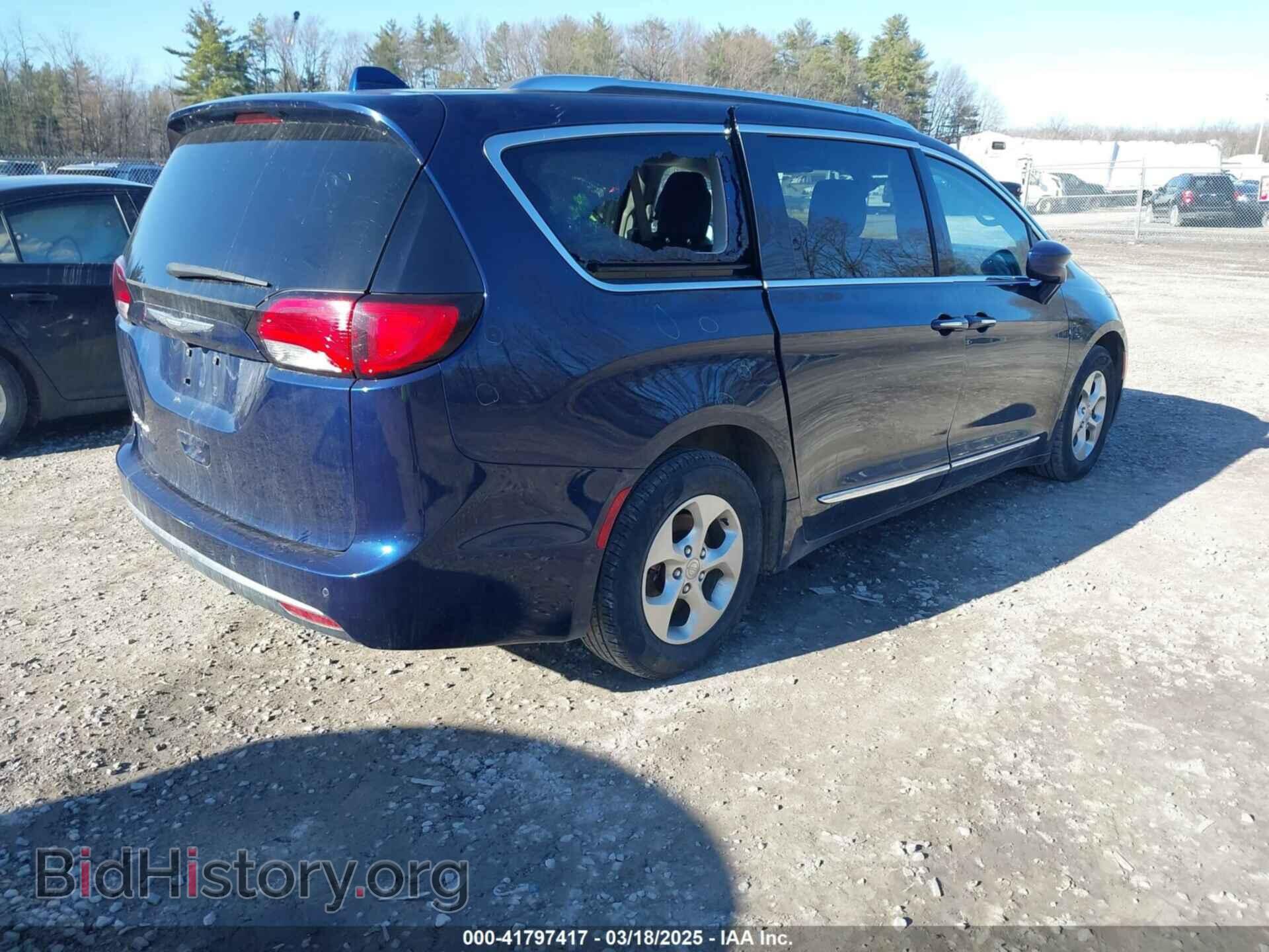 2017 CHRYSLER PACIFICA - VIN: 2C4RC1EG0HR644271 - Фото 4