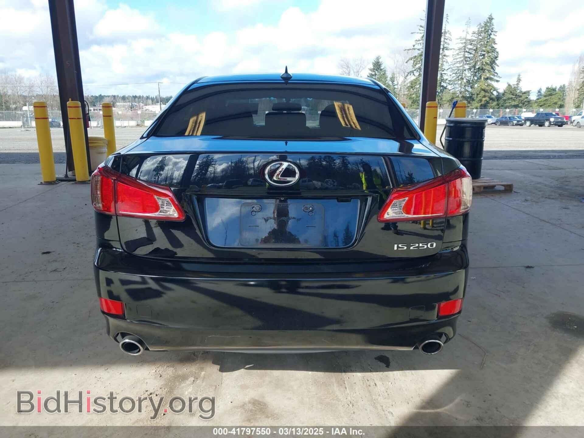 2011 LEXUS IS 250 - VIN: JTHBF5C23B5140775 - Photo 17