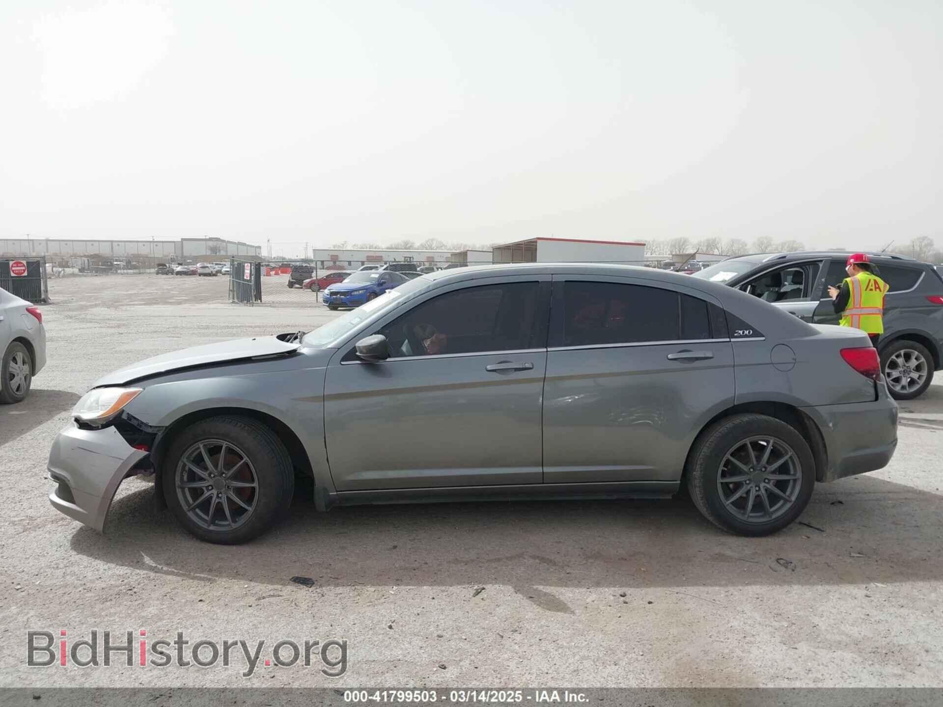 2012 CHRYSLER 200 - VIN: 1C3CCBAB0CN291966 - Фото 13