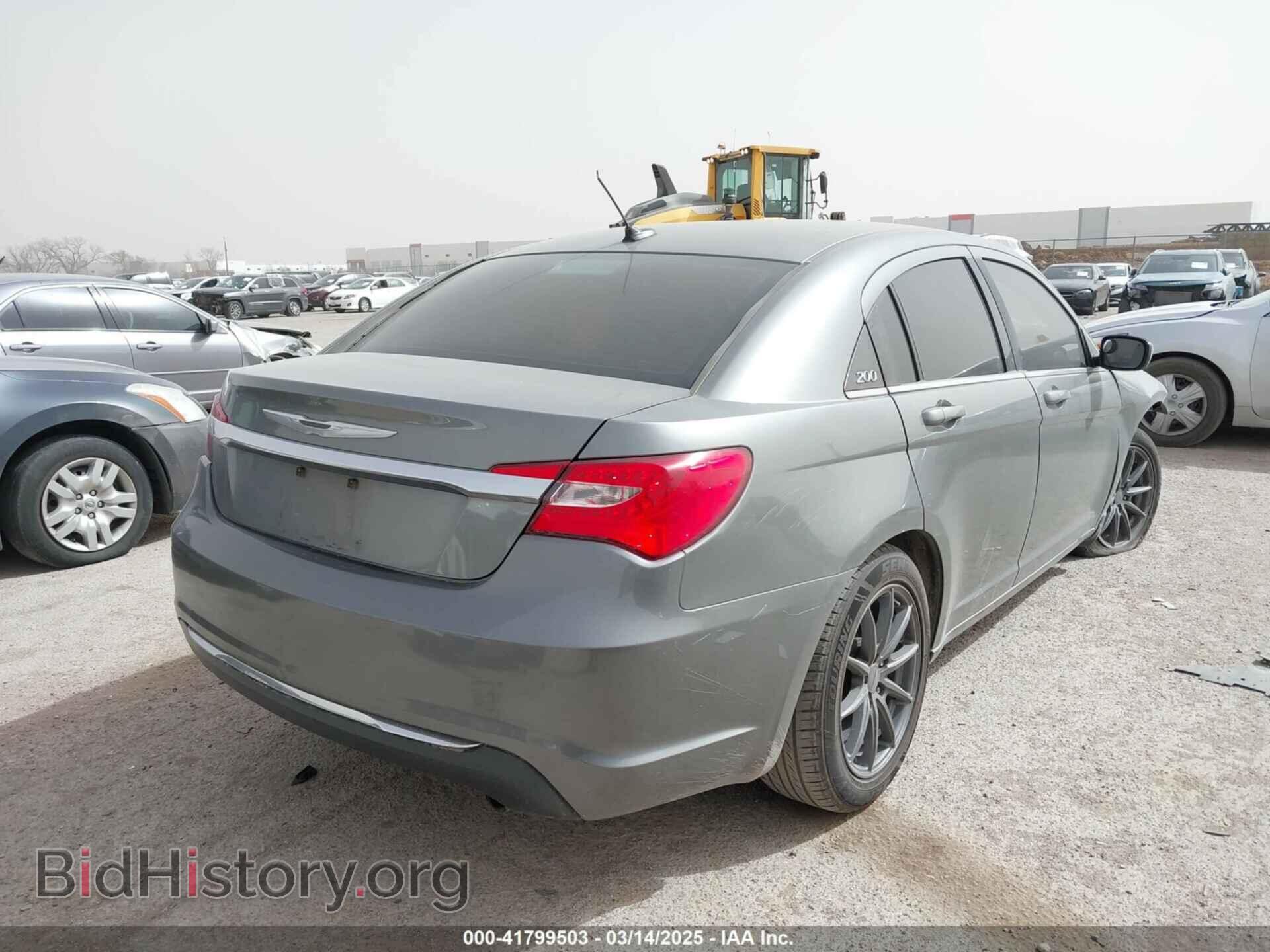 2012 CHRYSLER 200 - VIN: 1C3CCBAB0CN291966 - Фото 4