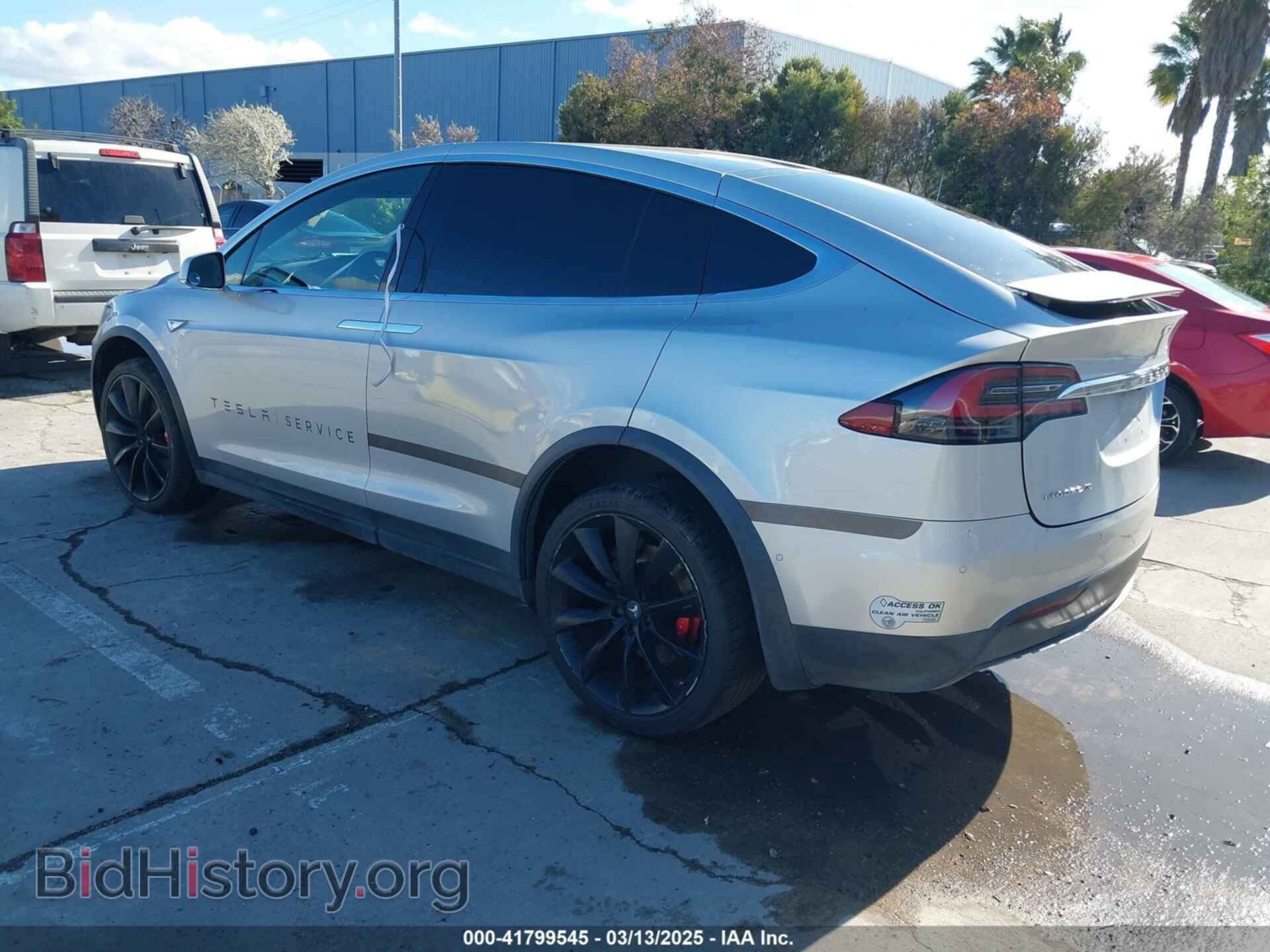 2016 TESLA MODEL X - VIN: 5YJXCBE41GF001294 - Фото 3