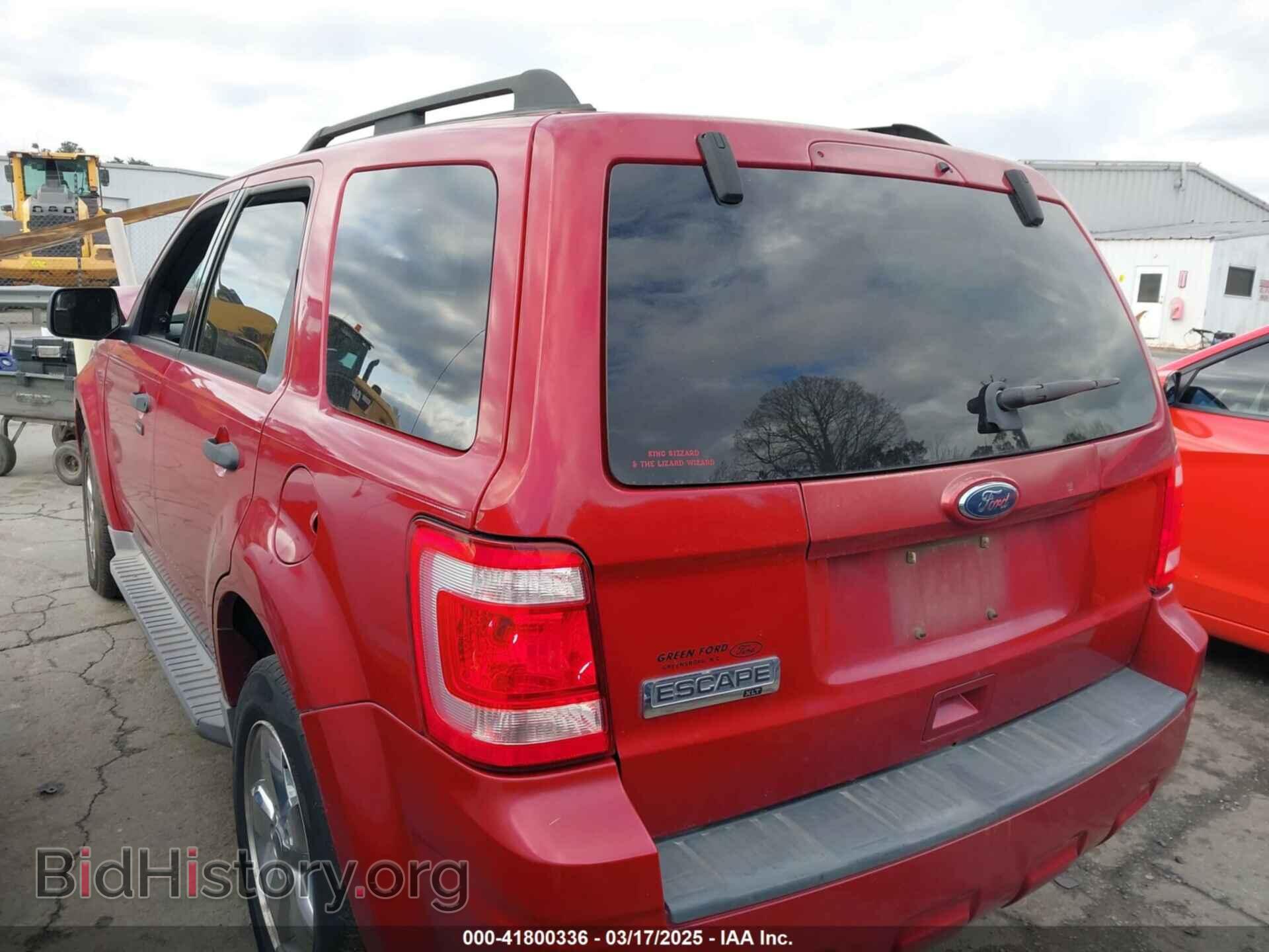 2011 FORD ESCAPE - VIN: 1FMCU9D76BKA52748 - Фото 3