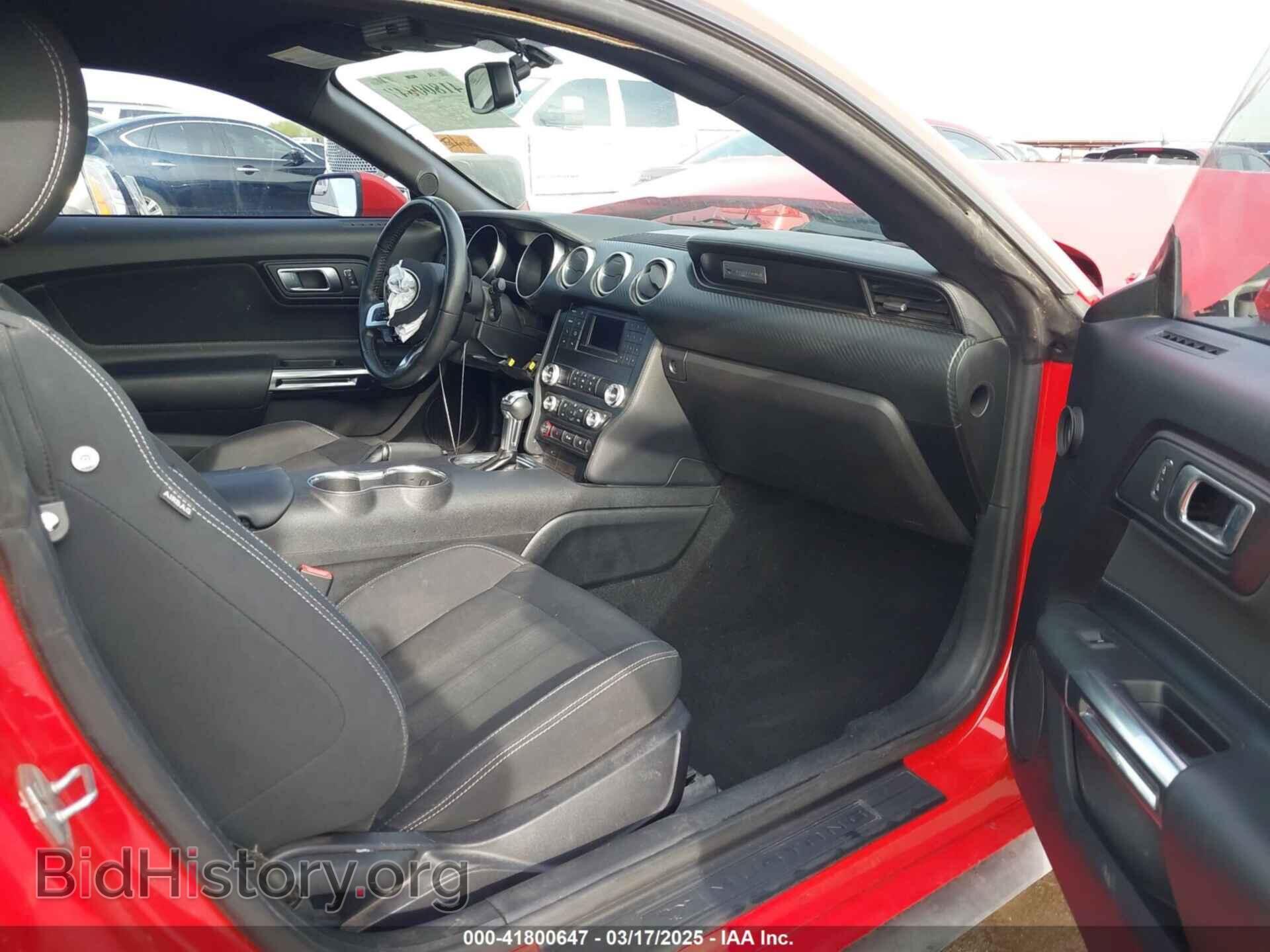 2019 FORD MUSTANG - VIN: 1FA6P8THXK5196692 - Фото 5