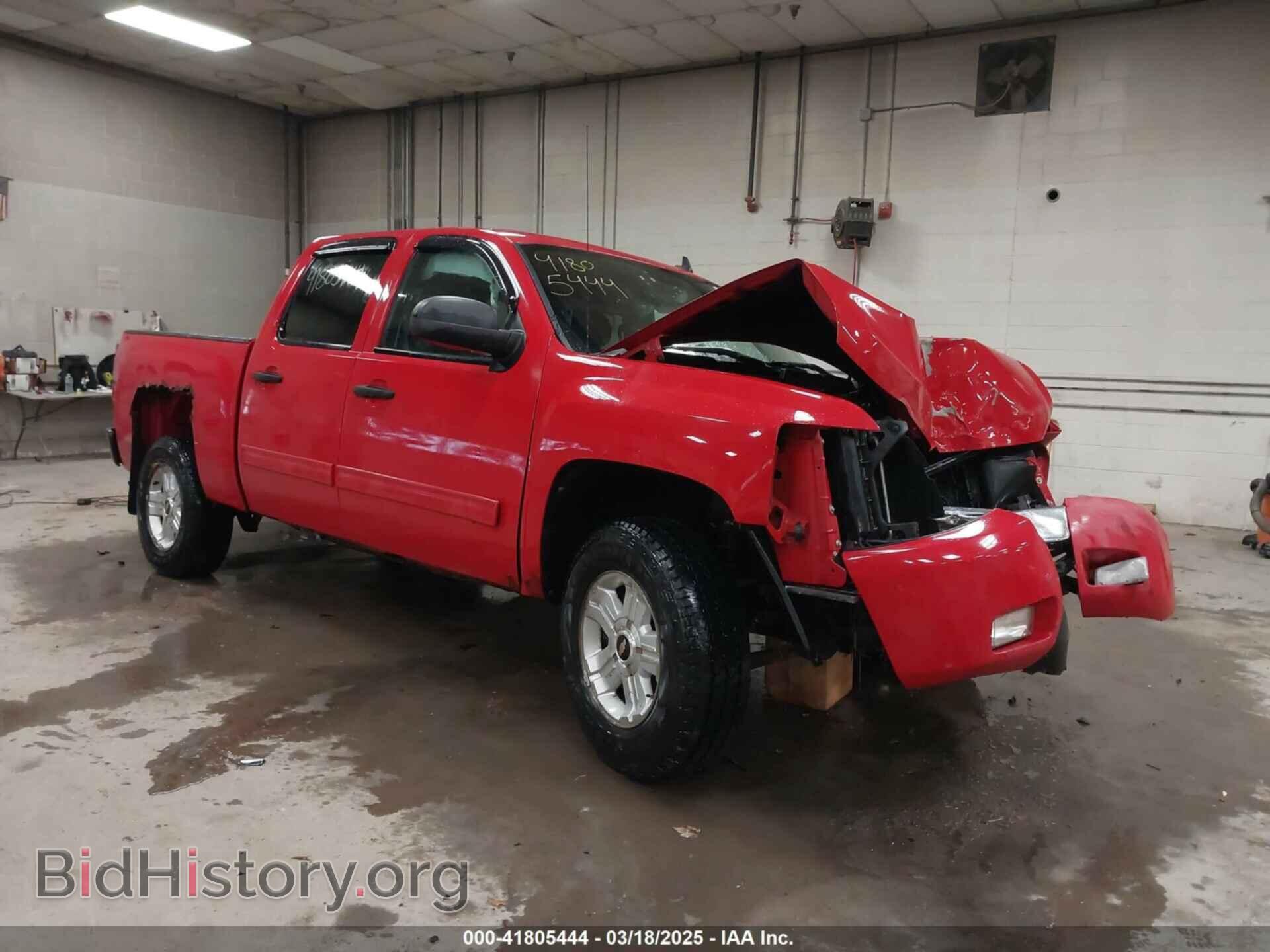 Фотография 1GCPKSE3XBF208863 - CHEVROLET SILVERADO 1500 2011