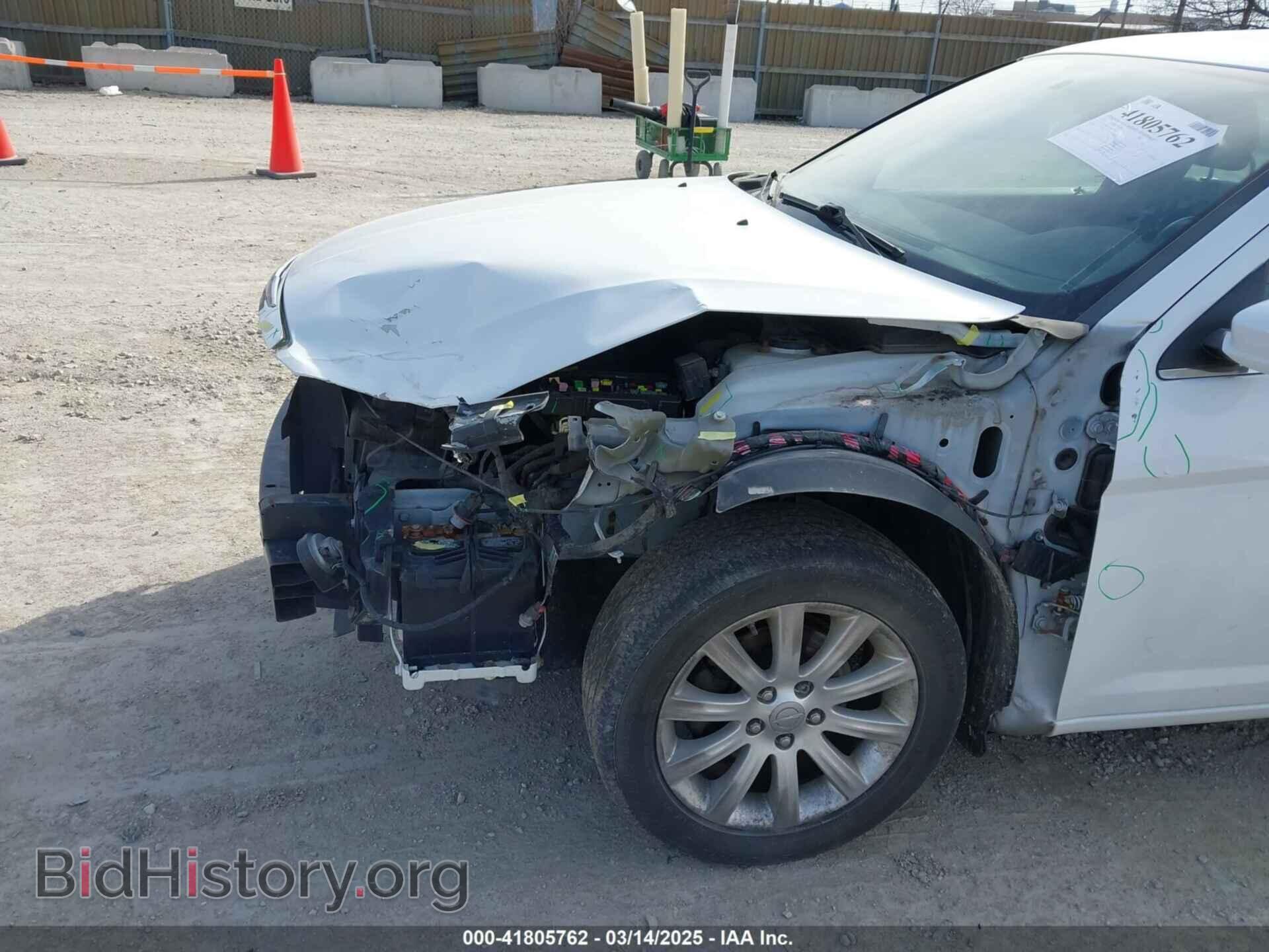 2013 CHRYSLER 200 - VIN: 1C3CCBBB7DN595702 - Photo 13