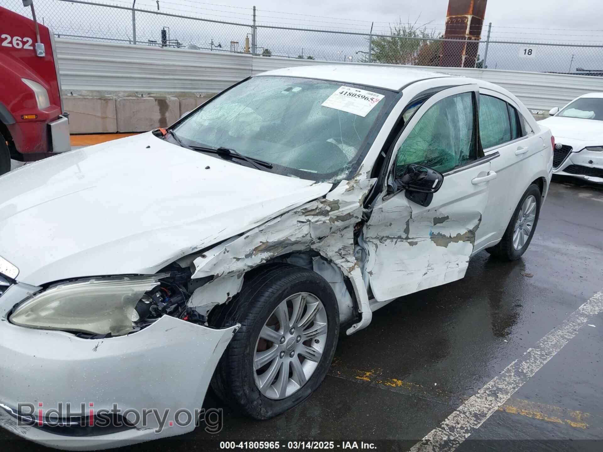 2014 CHRYSLER 200 - VIN: 1C3CCBAB9EN210269 - Photo 6